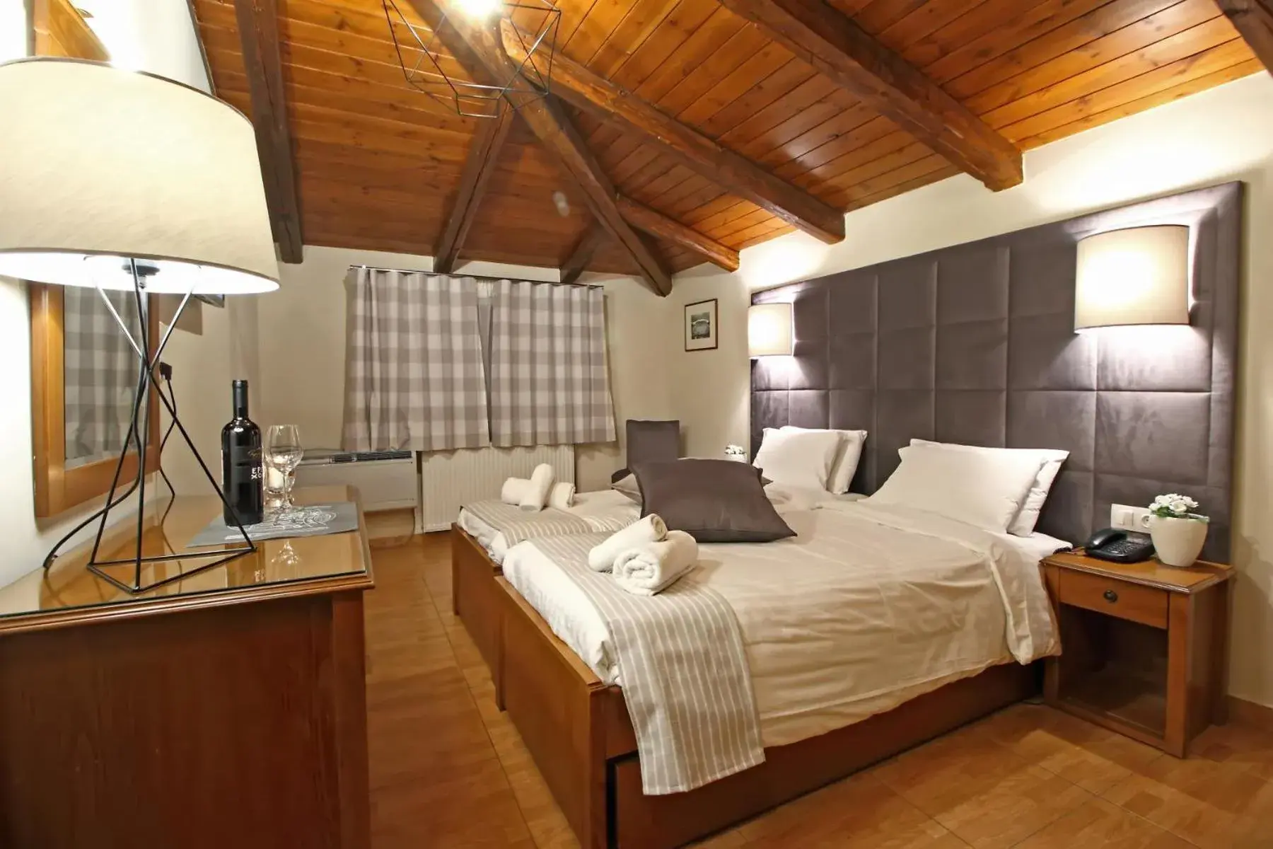 Superior Twin Room with Street View in Arion Hotel Superior Twin Room with Street View in Arion Hotel