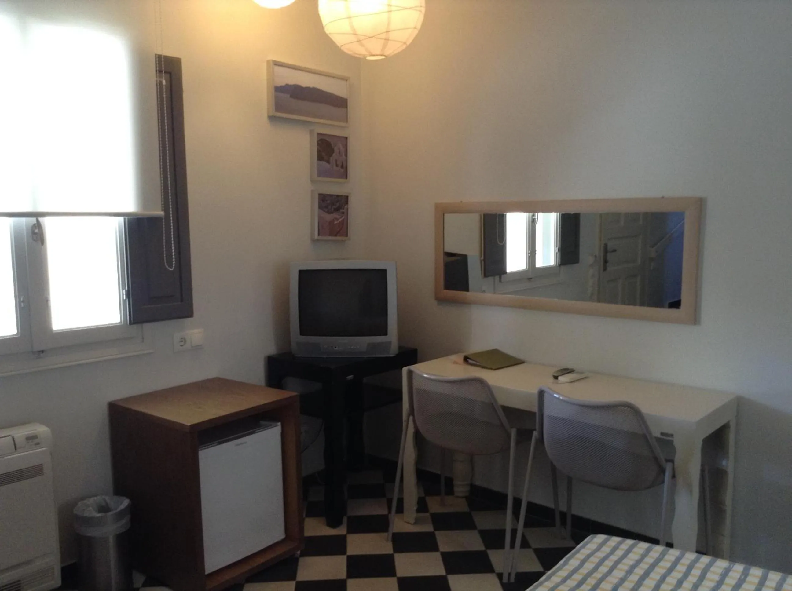 Decorative detail in Rose Bay Hotel