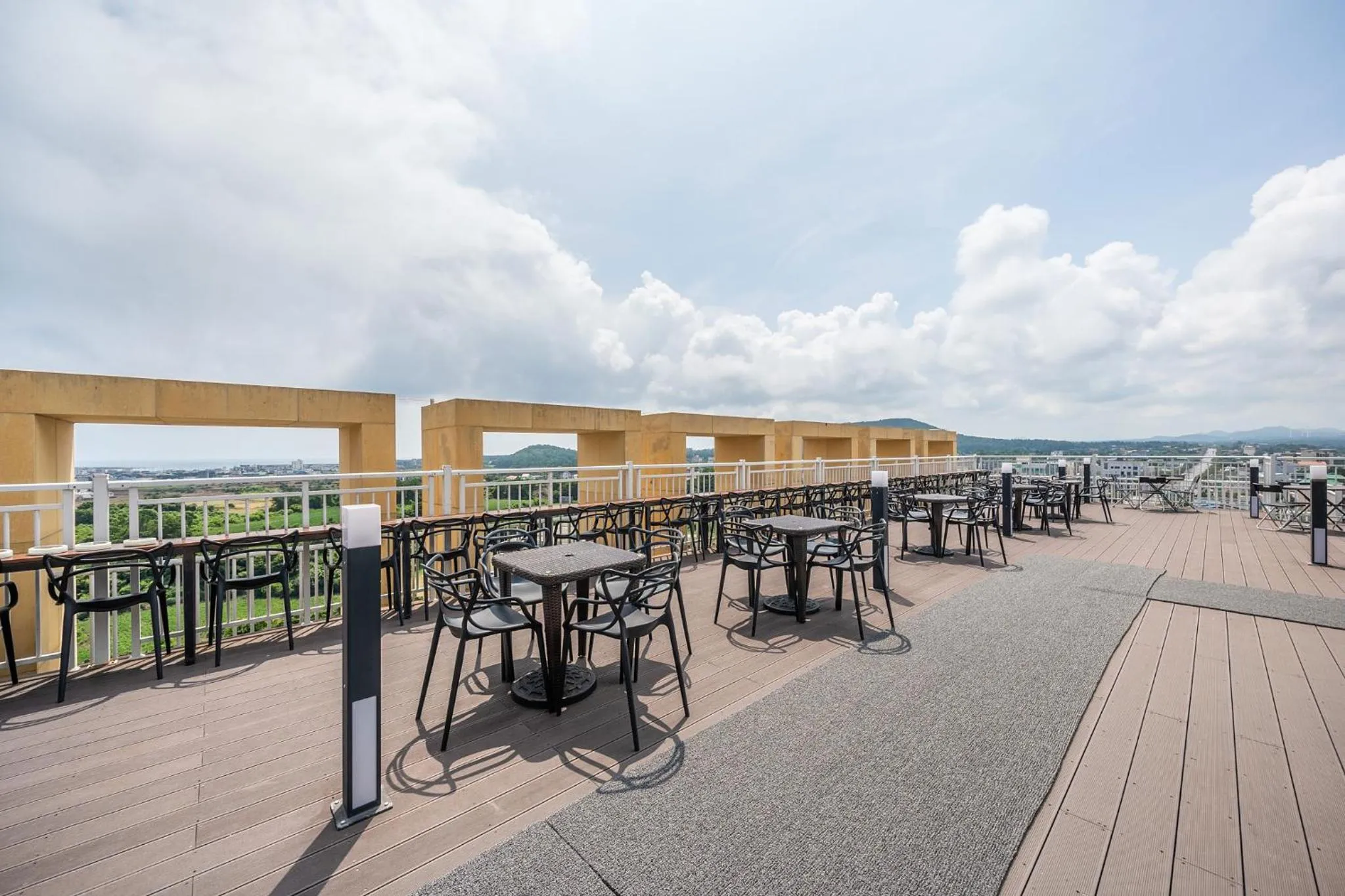 Golden Tulip Jeju Seongsan Hotel