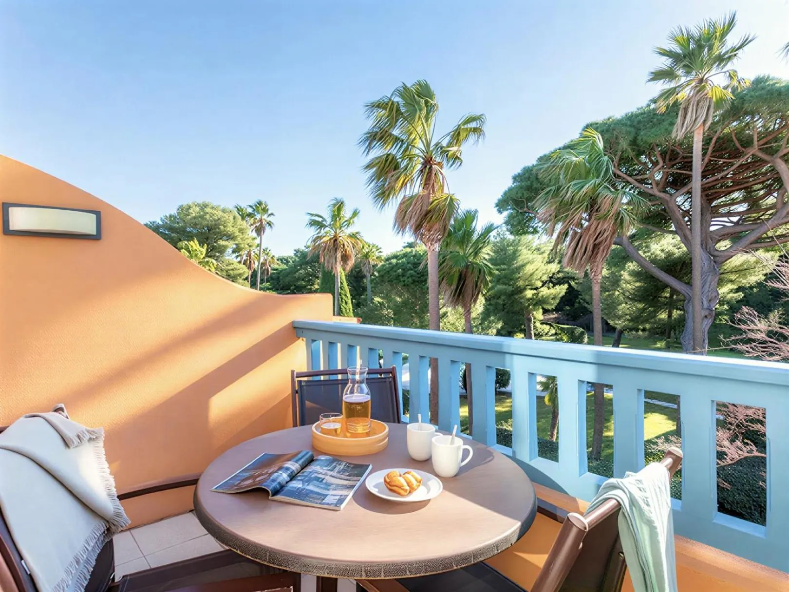 Patio in Résidence Pierre & Vacances La Pinède