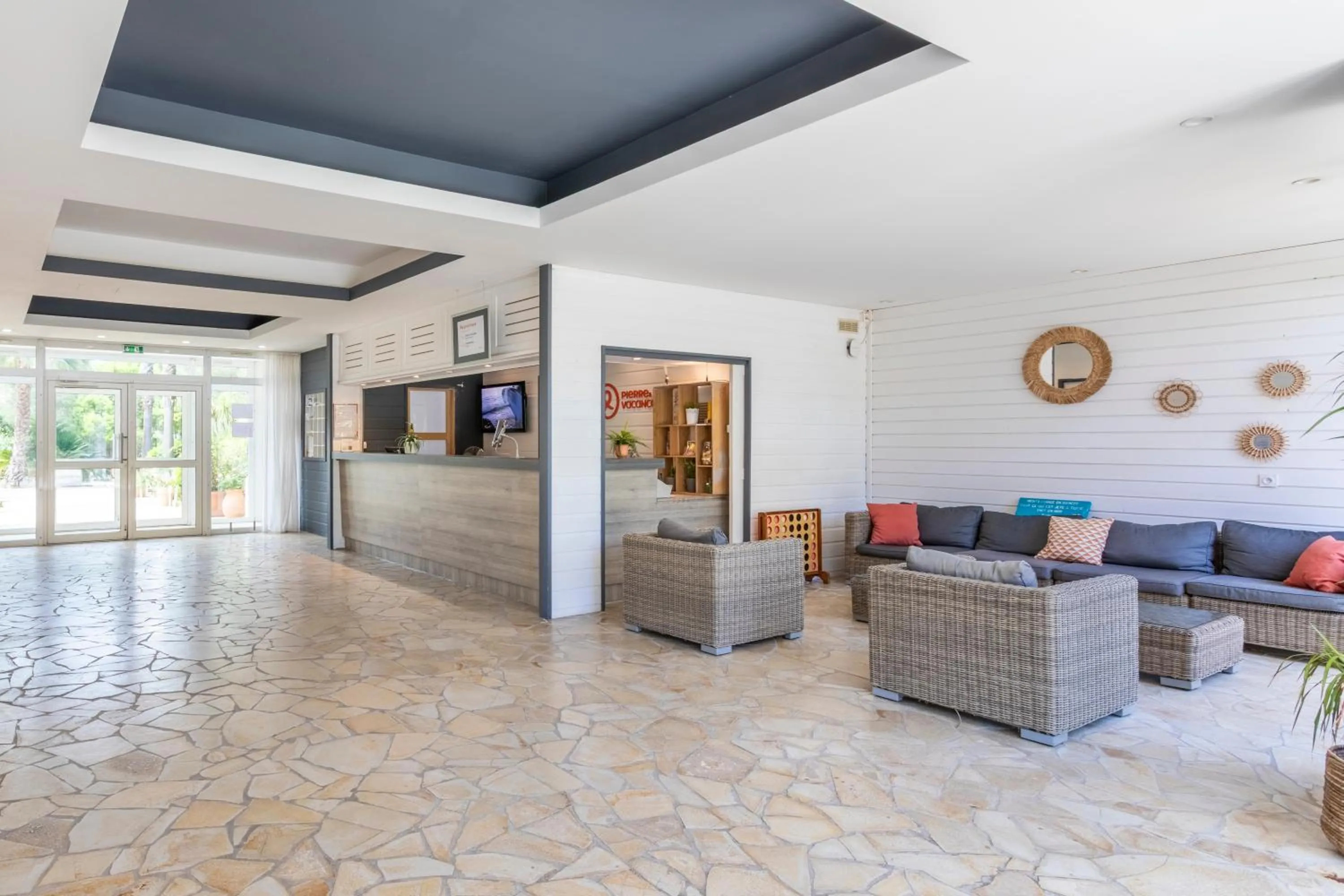 Seating area in Résidence Pierre & Vacances La Pinède