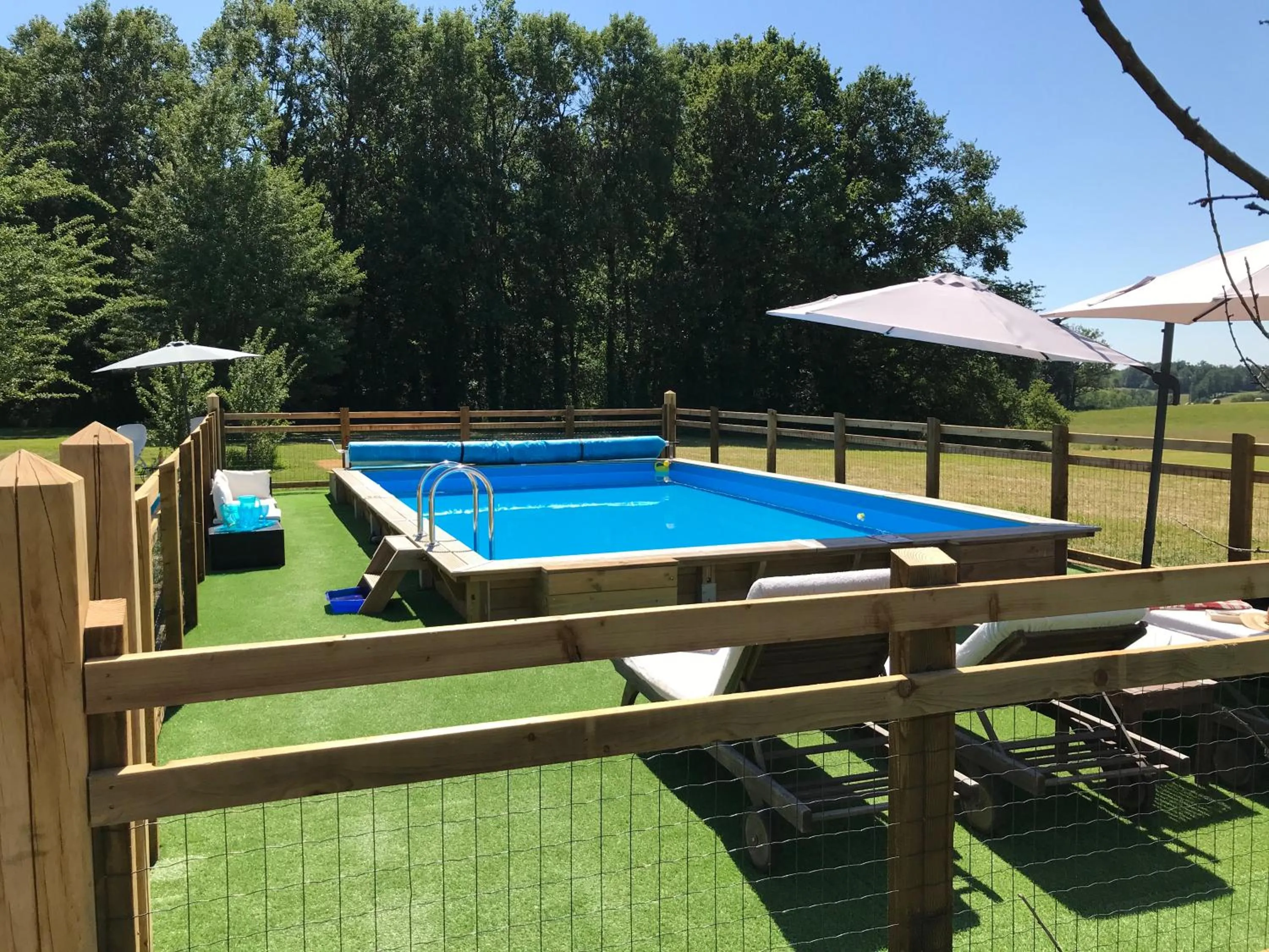 Swimming pool in La Rame