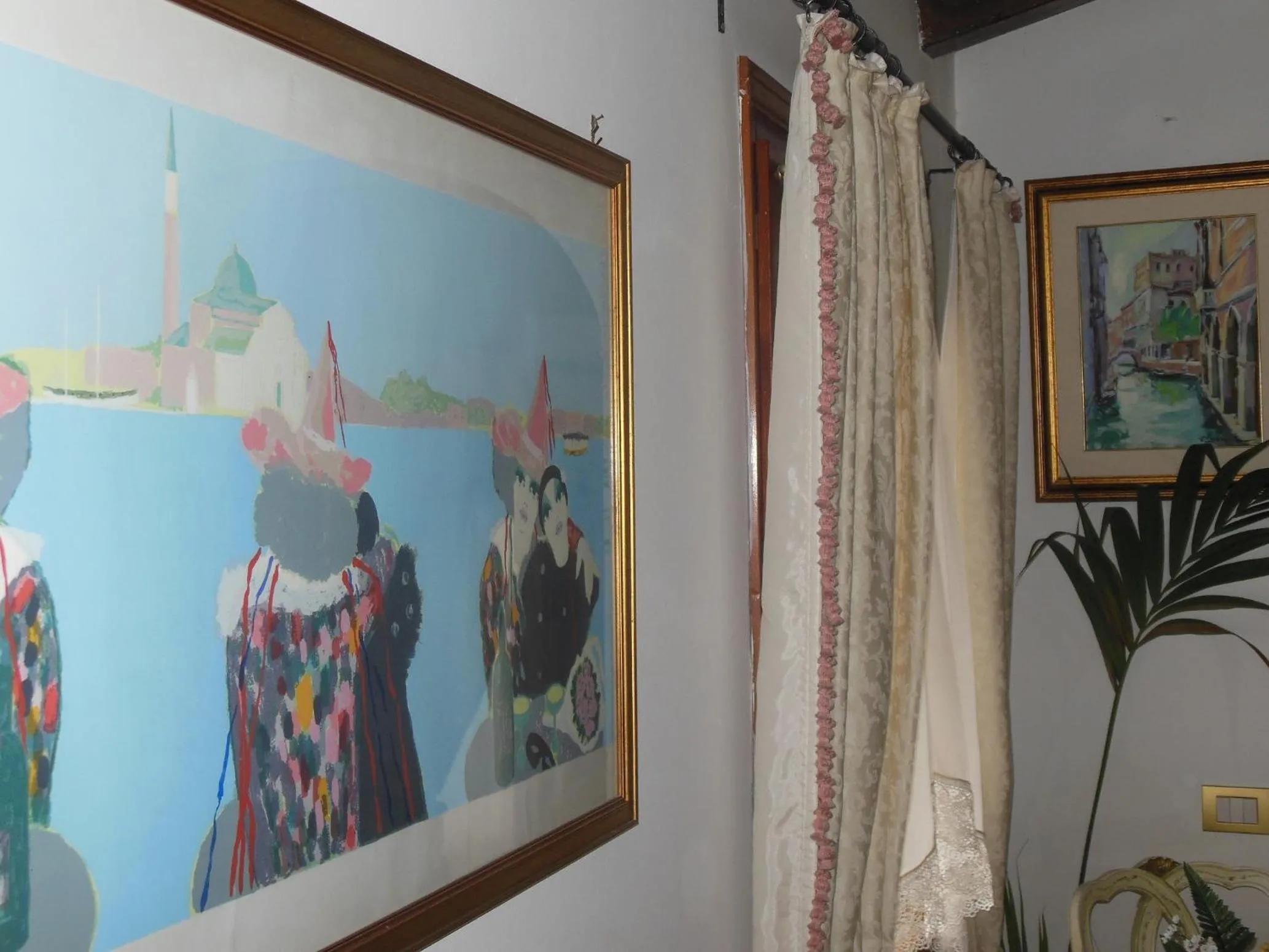 Decorative detail in Ca' Riccio