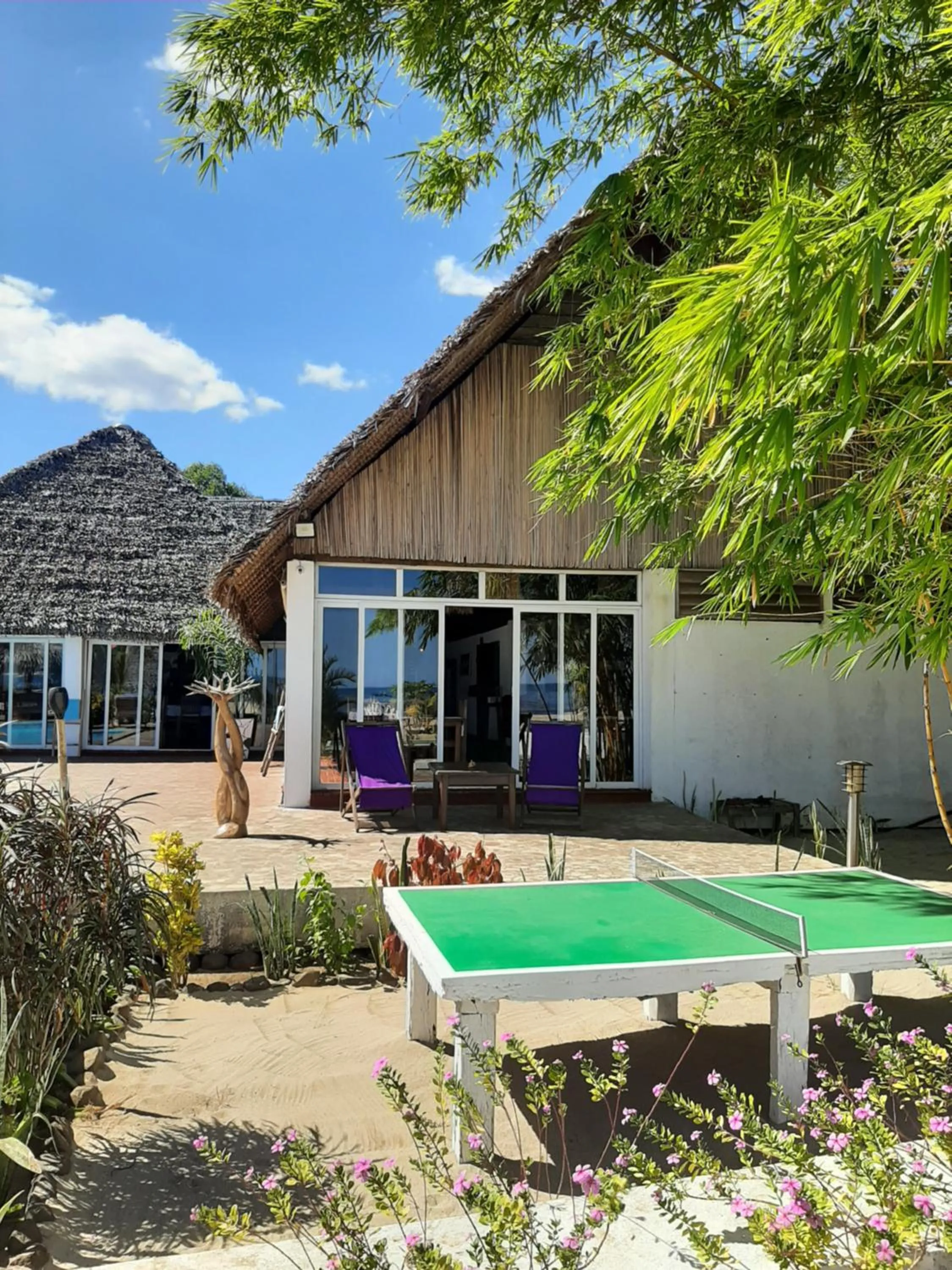 Table tennis in Le Moya Beach