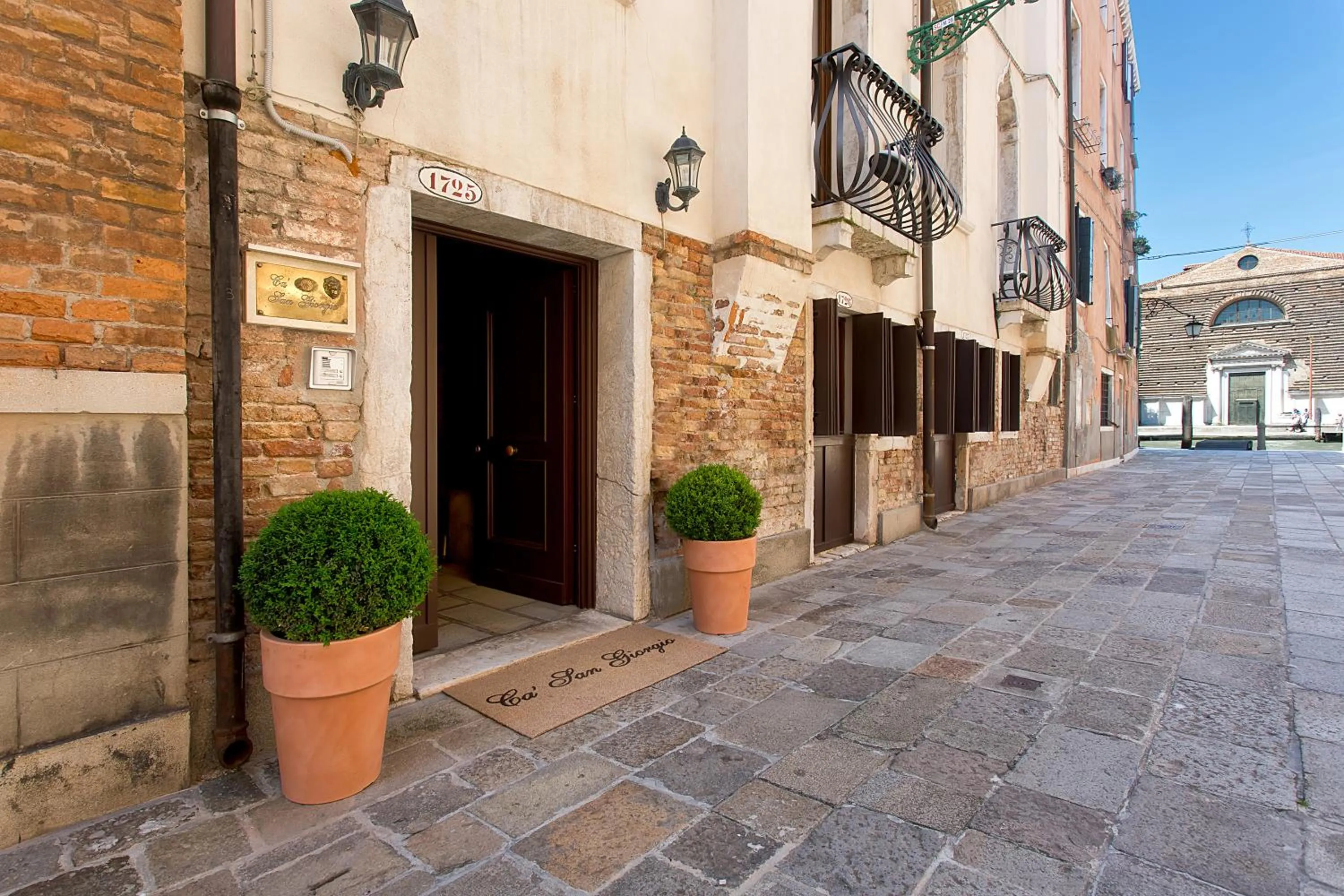 Property building in Ca' San Giorgio B&B