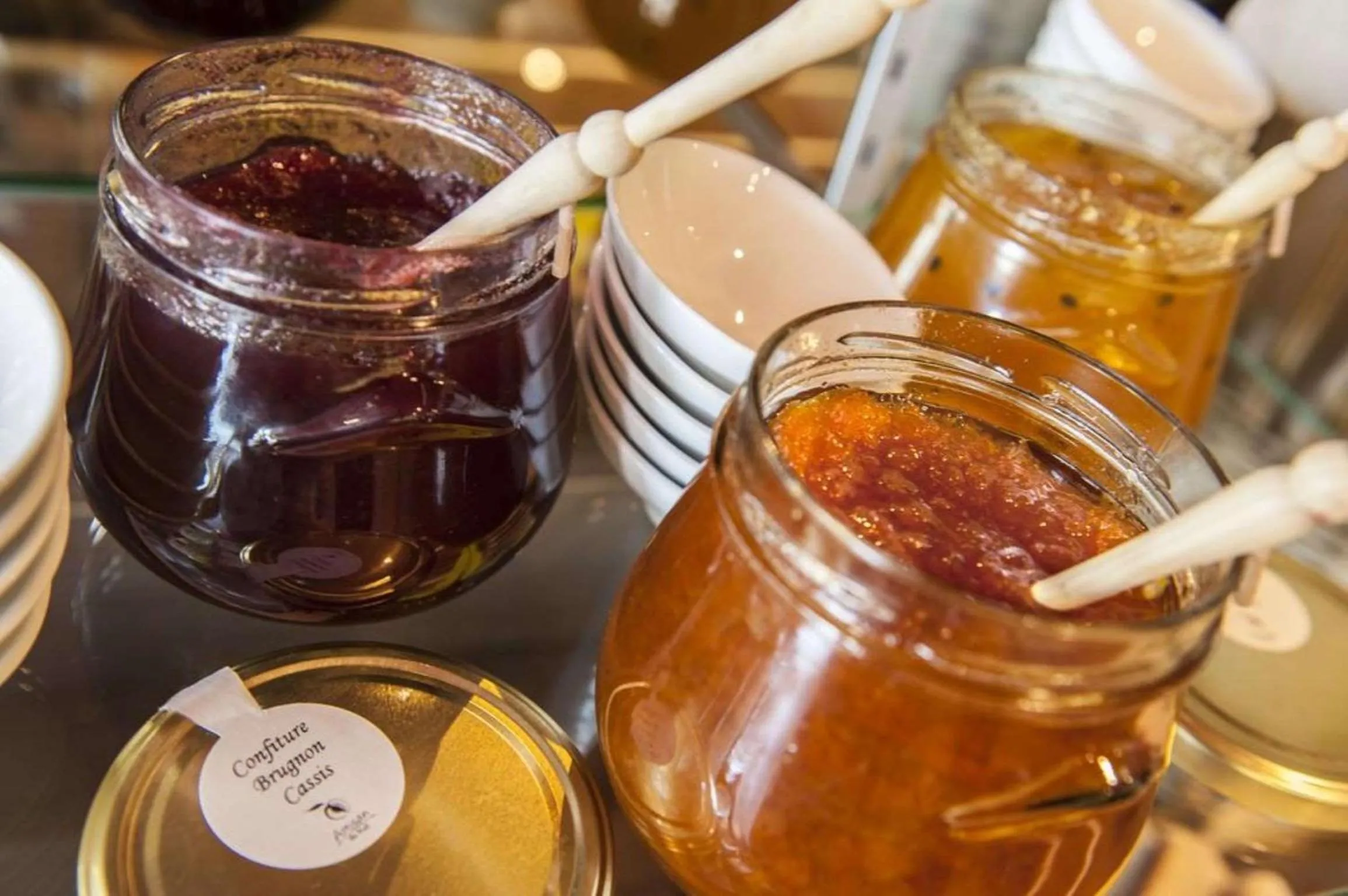 Food and drinks in Brit Hotel Confort Montauban