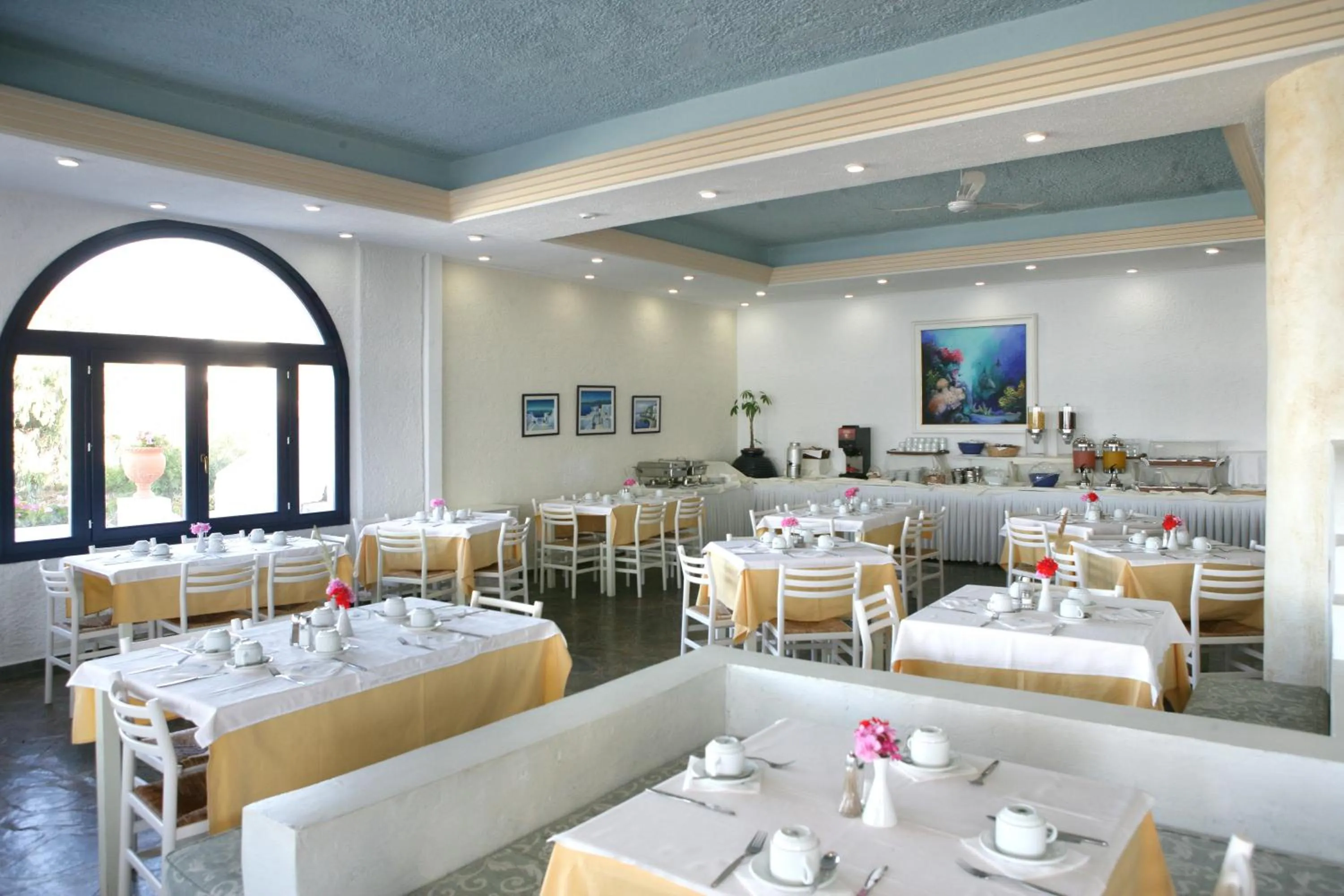 Restaurant/places to eat in Andros Holiday Hotel
