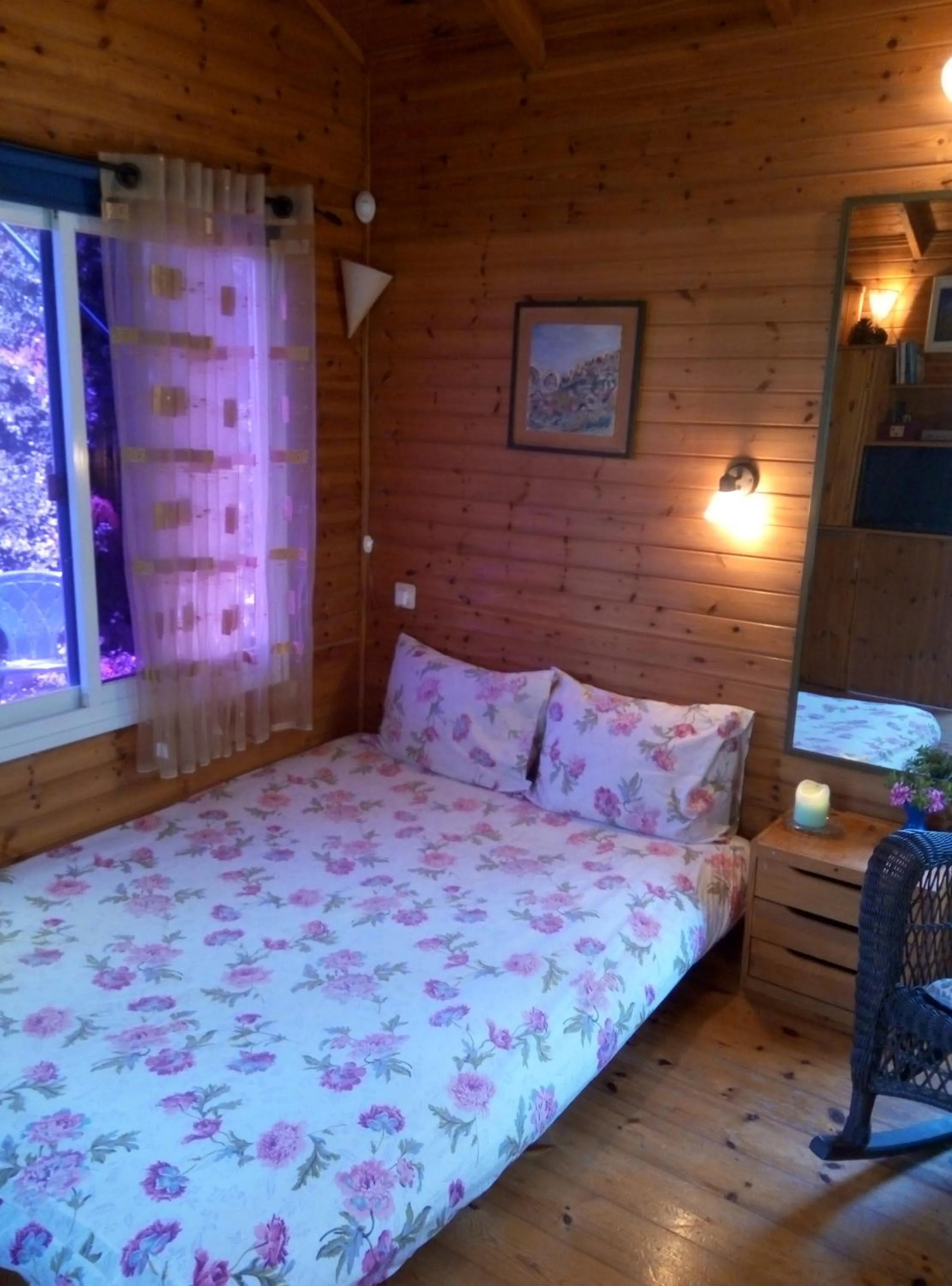 Bed in Cabin In The View