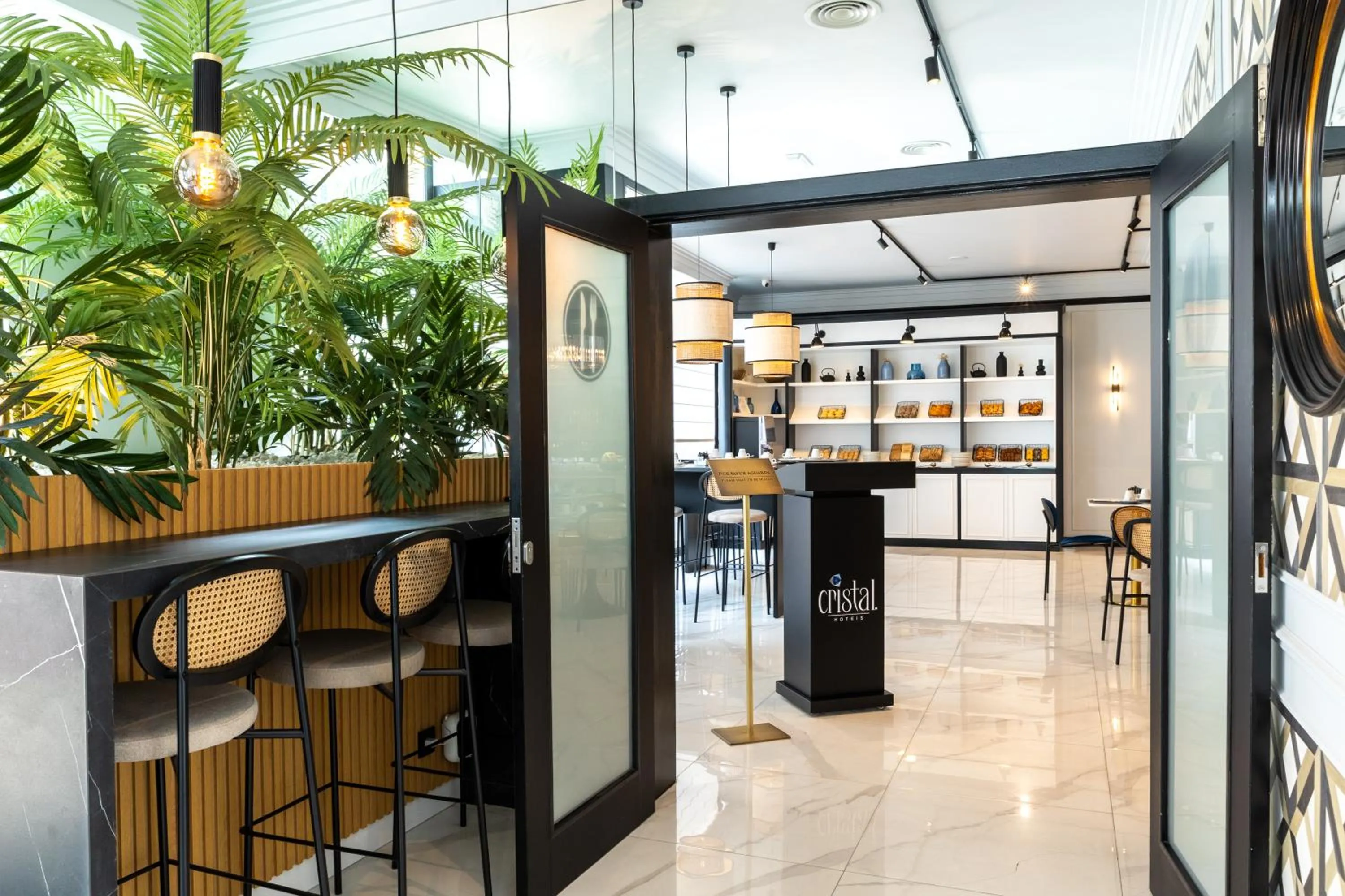 Breakfast in Hotel Cristal Porto