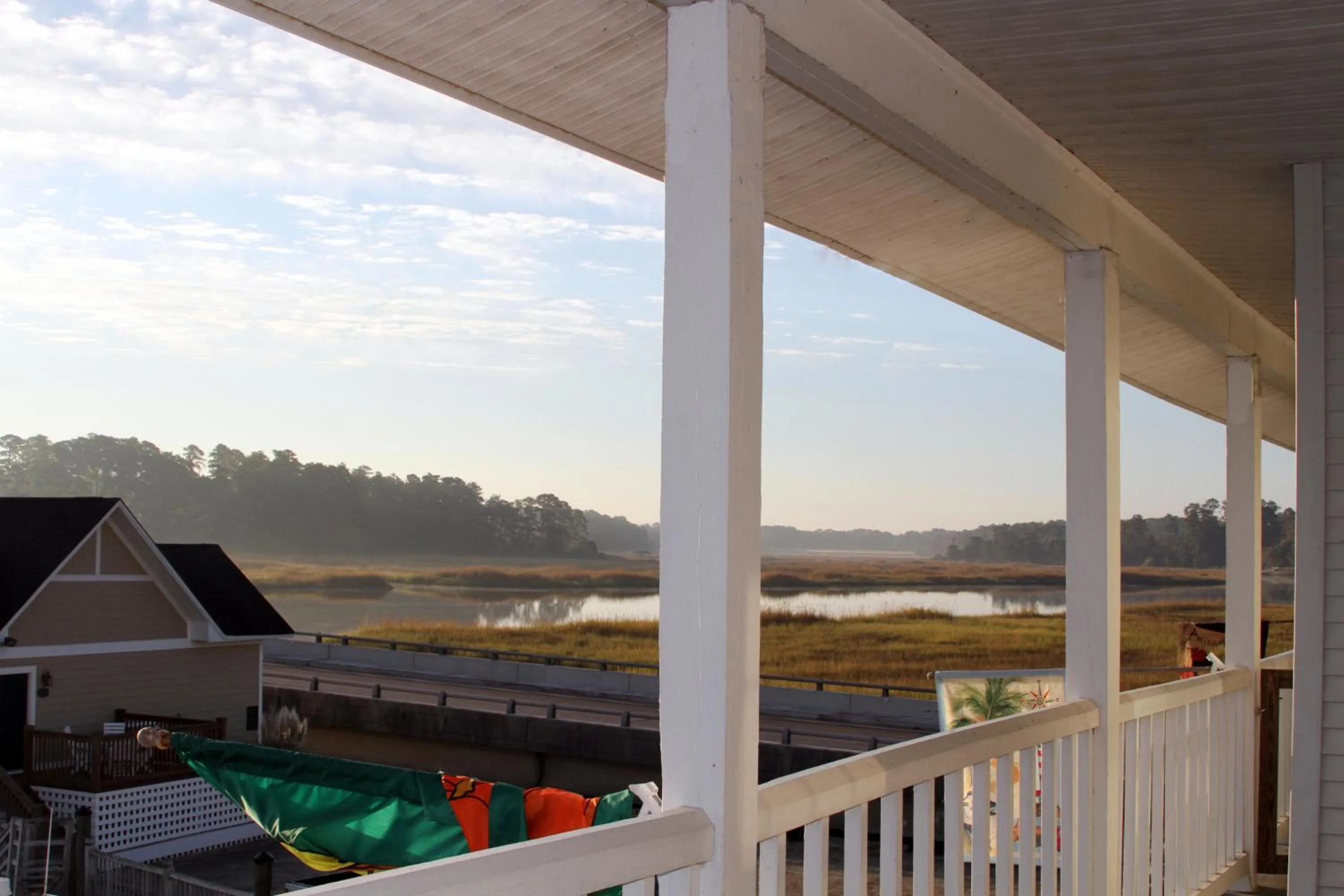 Day in Smithfield Station