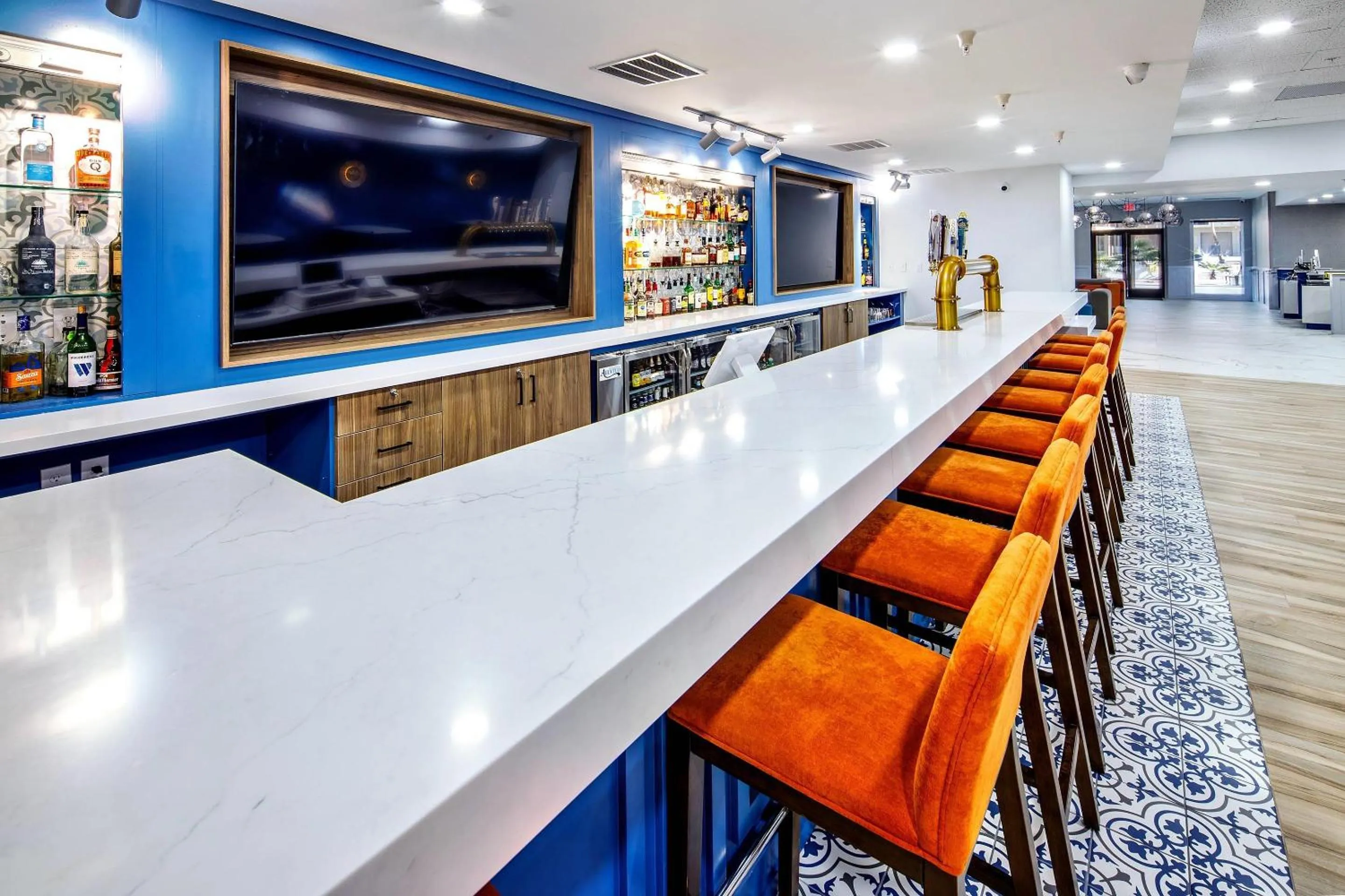 Lounge or bar in Quality Inn & Suites Lake Havasu City