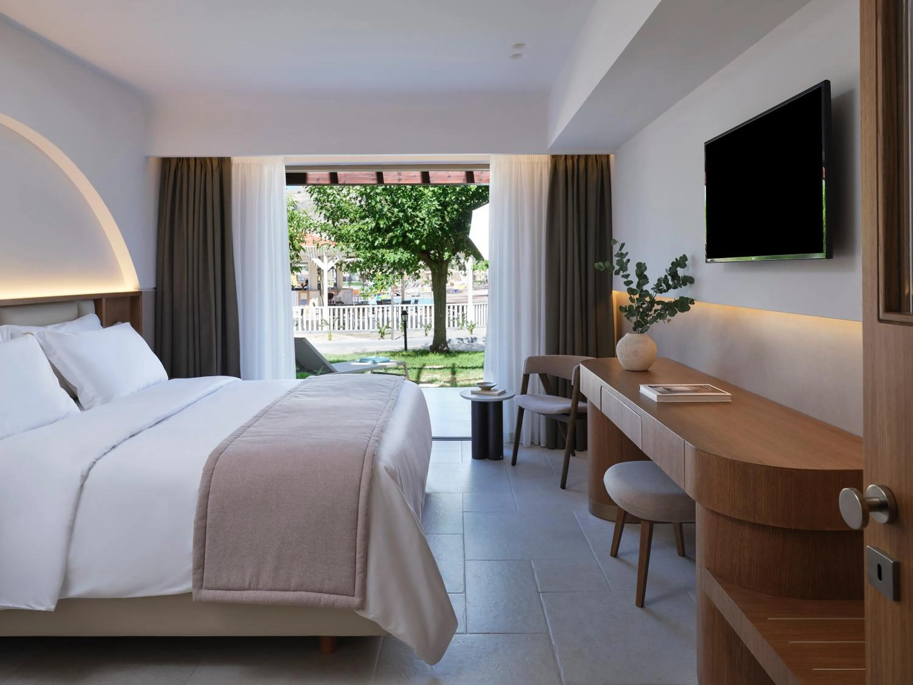 Bed in Lindos Princess Beach Hotel