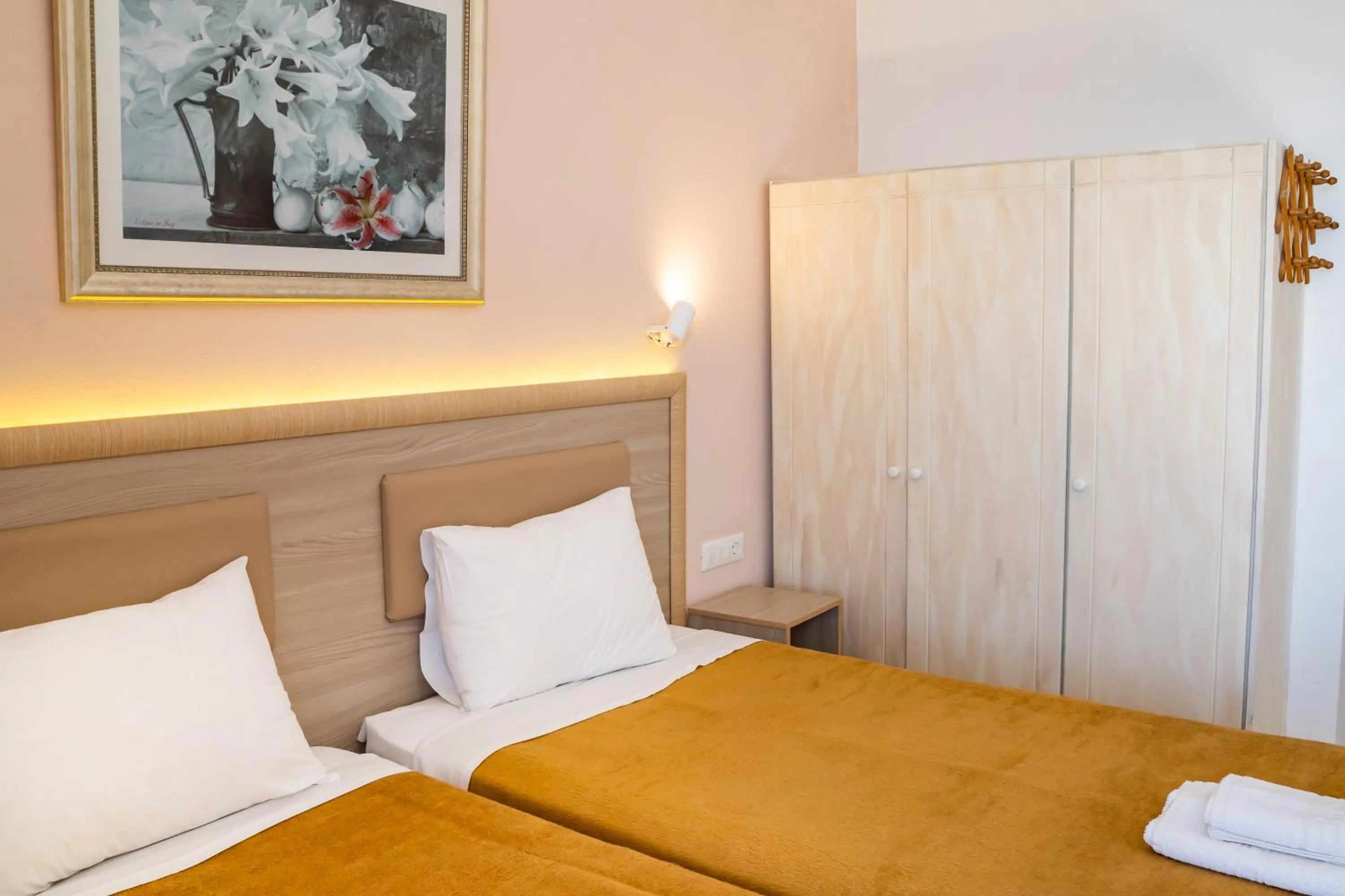 Bed in Arhontiko Hotel