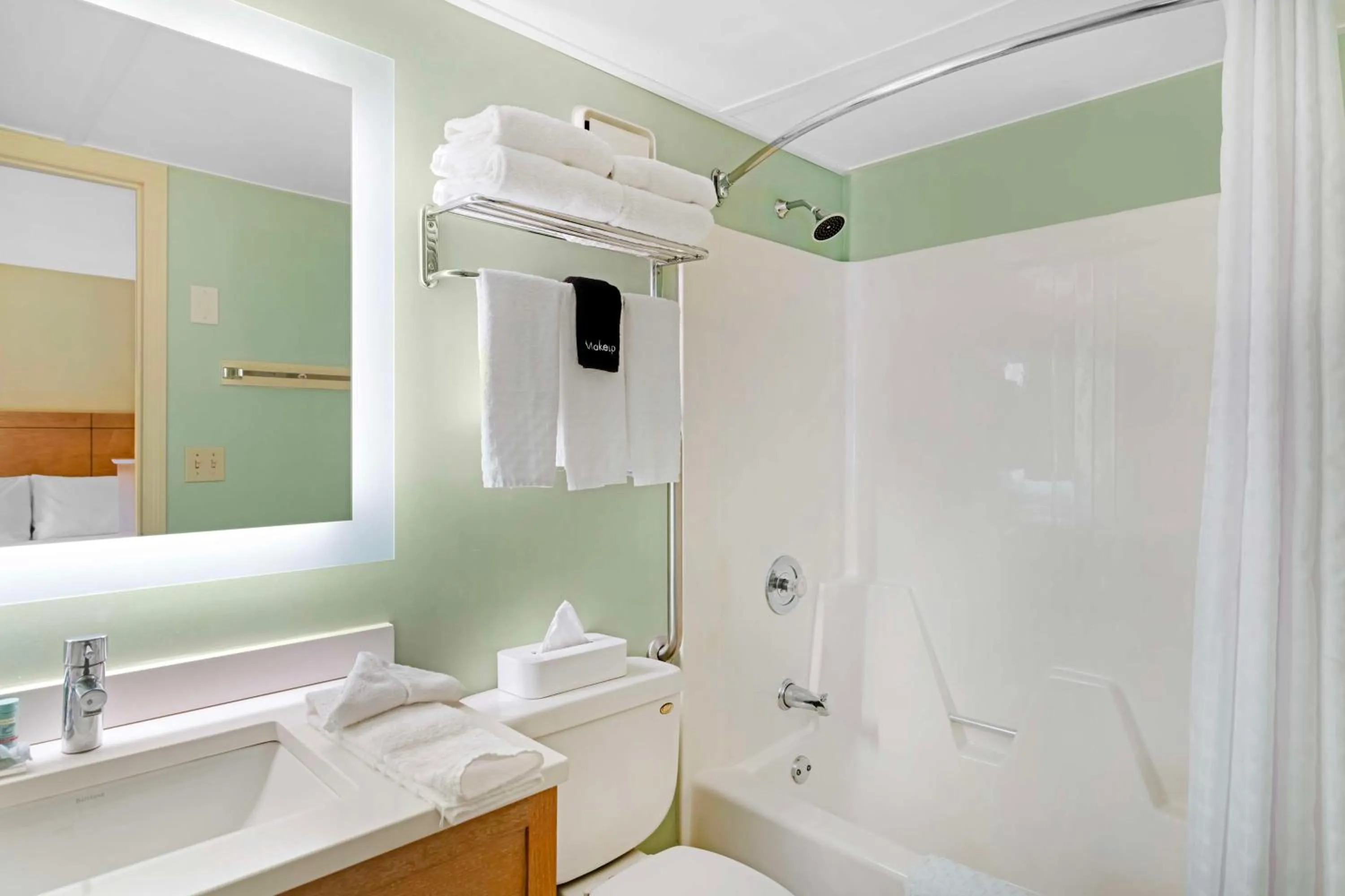 Bathroom in Best Western Inn & Suites Rutland-Killington