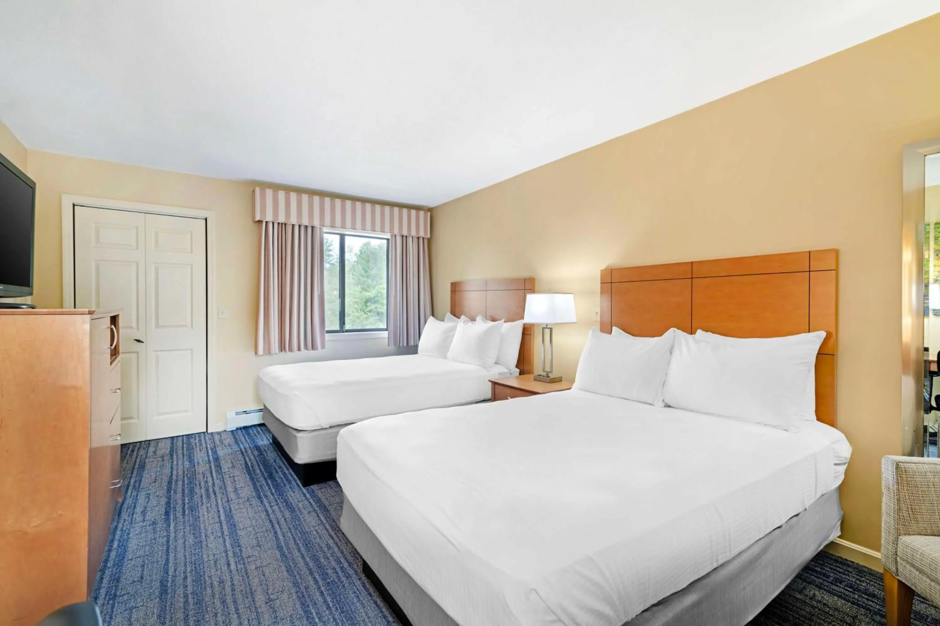 Bedroom, Bed in Best Western Inn & Suites Rutland-Killington