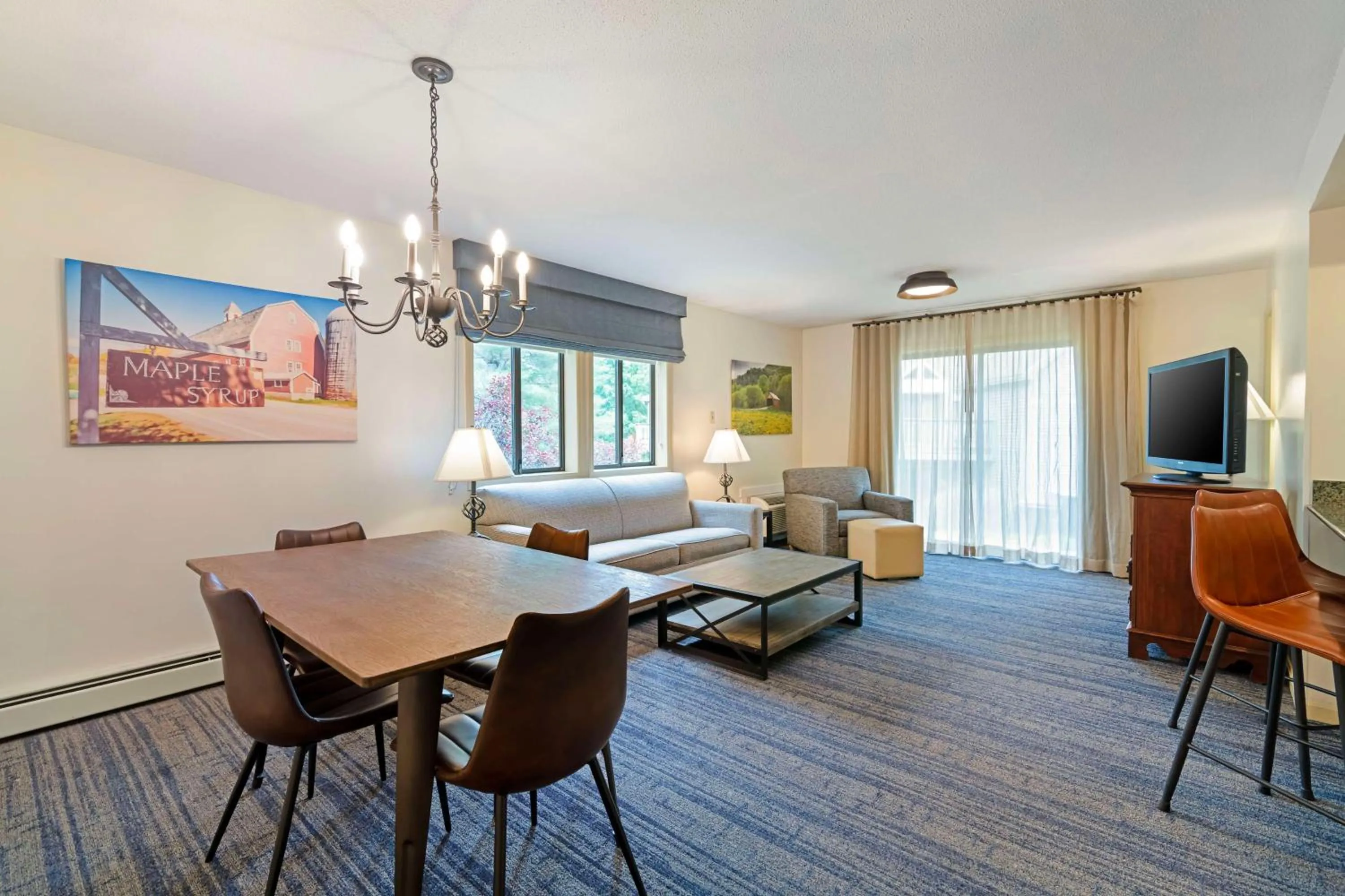 Bedroom in Best Western Inn & Suites Rutland-Killington