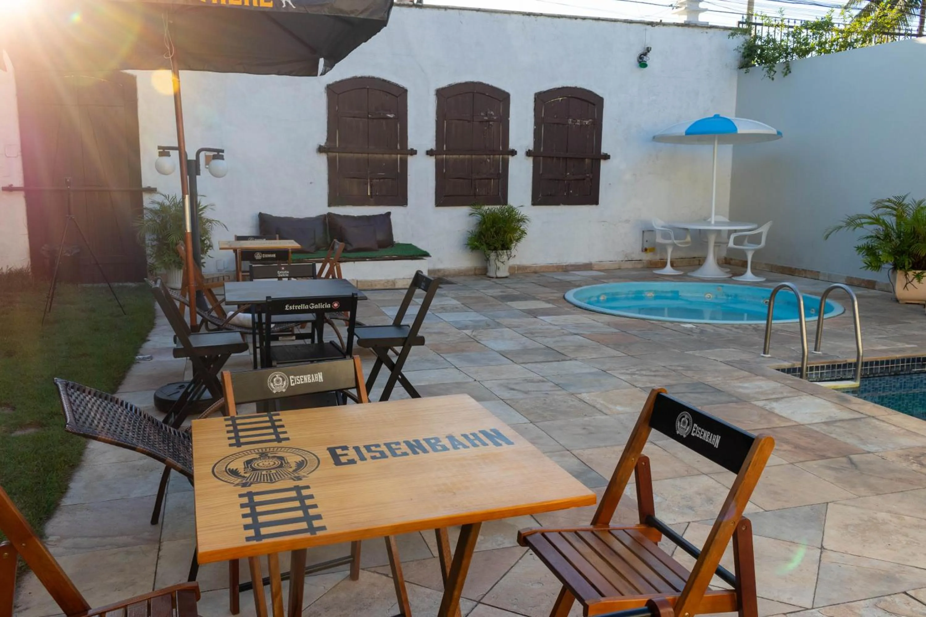 Swimming pool in Pousada Boulevard