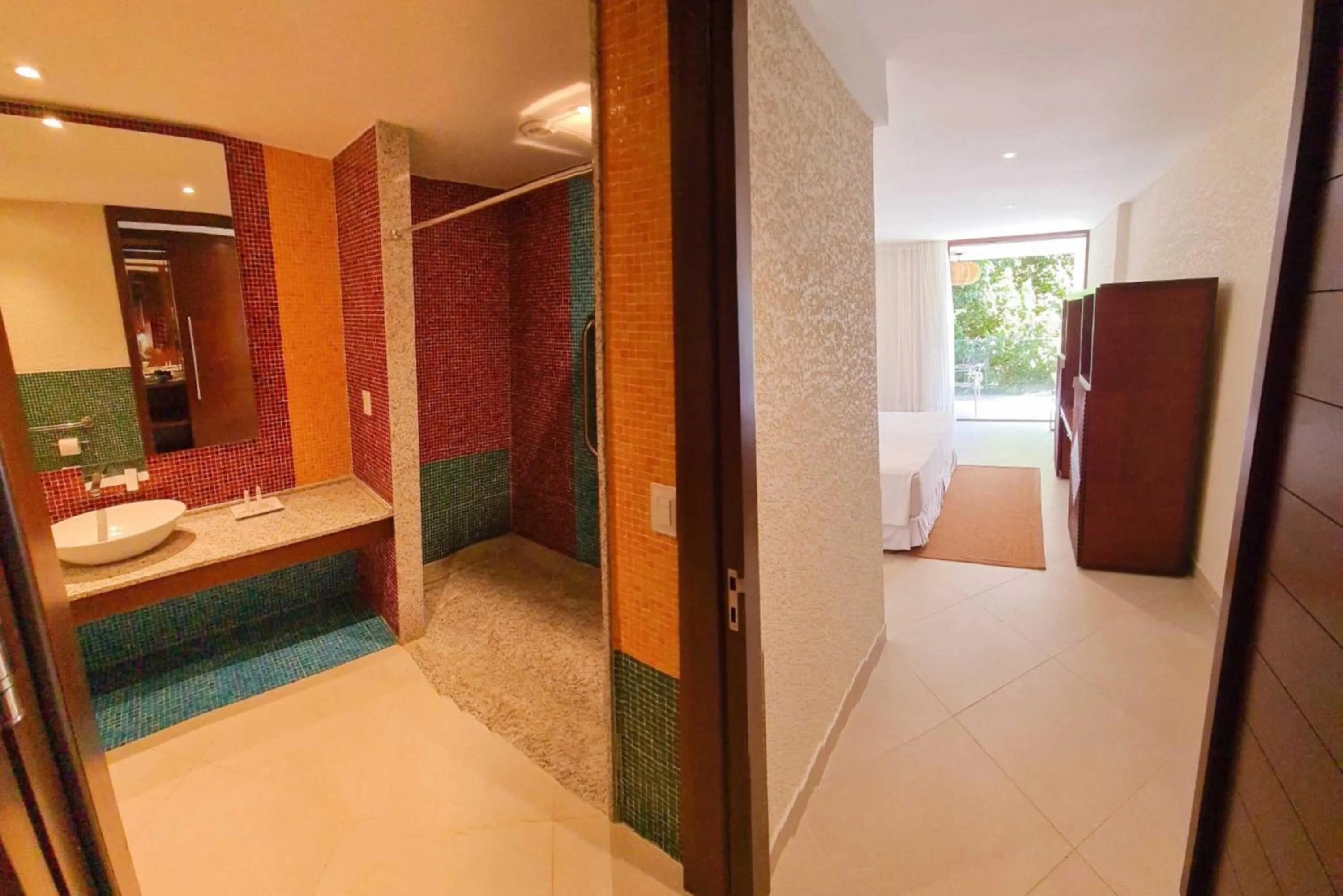 Bathroom, Bed in The Westin Porto de Galinhas All-Inclusive