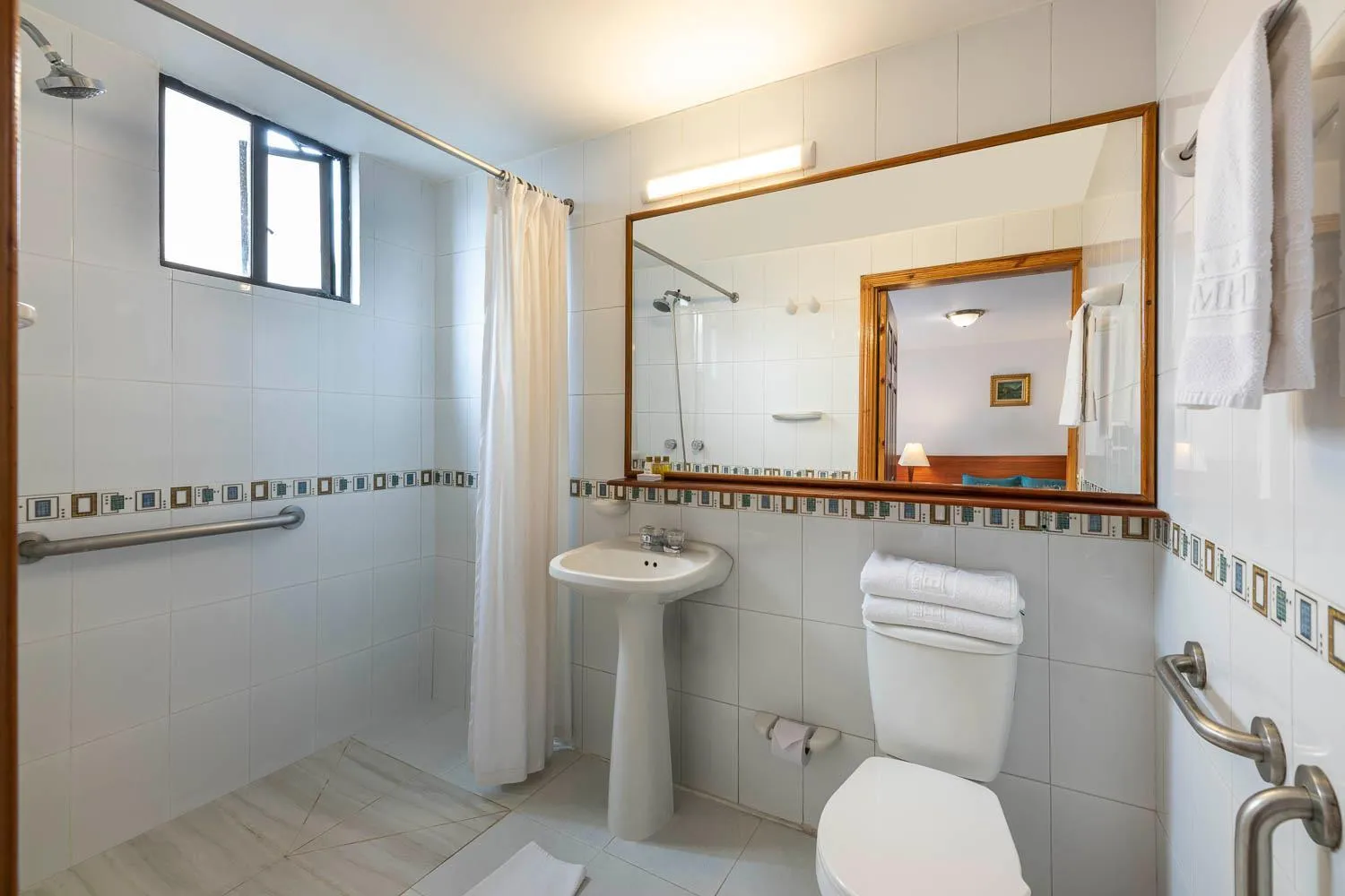 Bathroom in Hotel El Campin