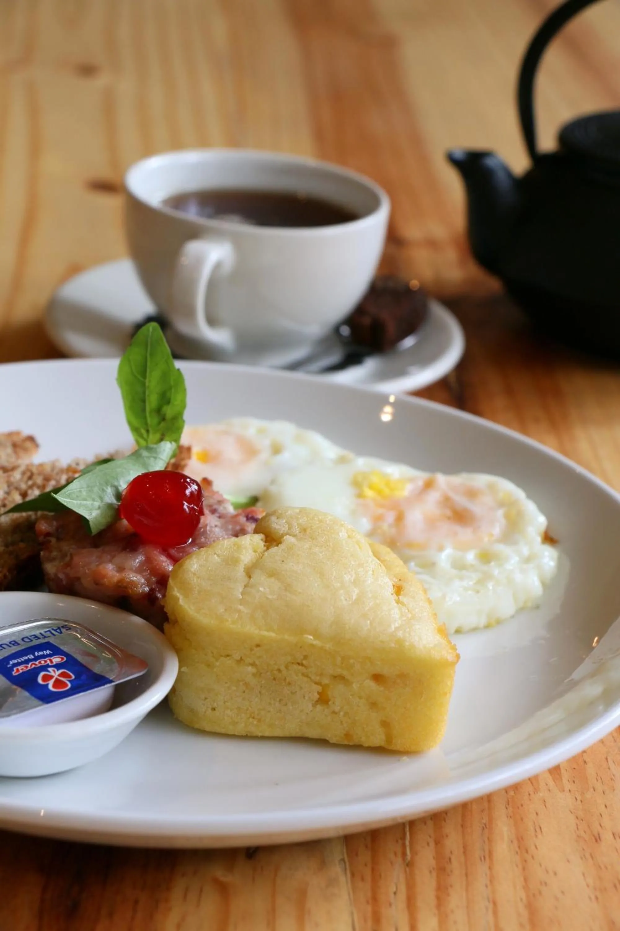 Breakfast in Bly B&B