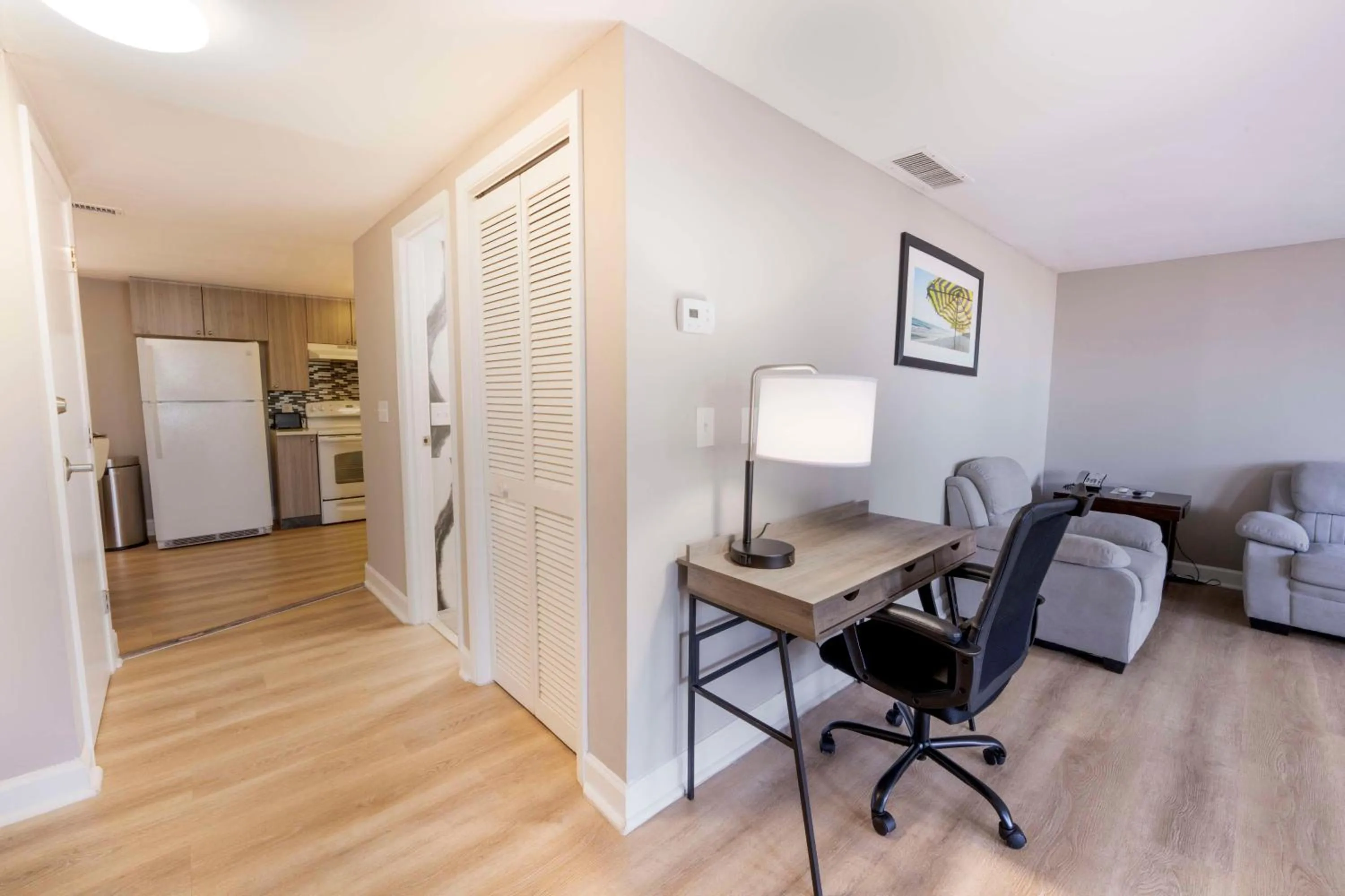 Photo of the whole room in Best Western Seaside Inn