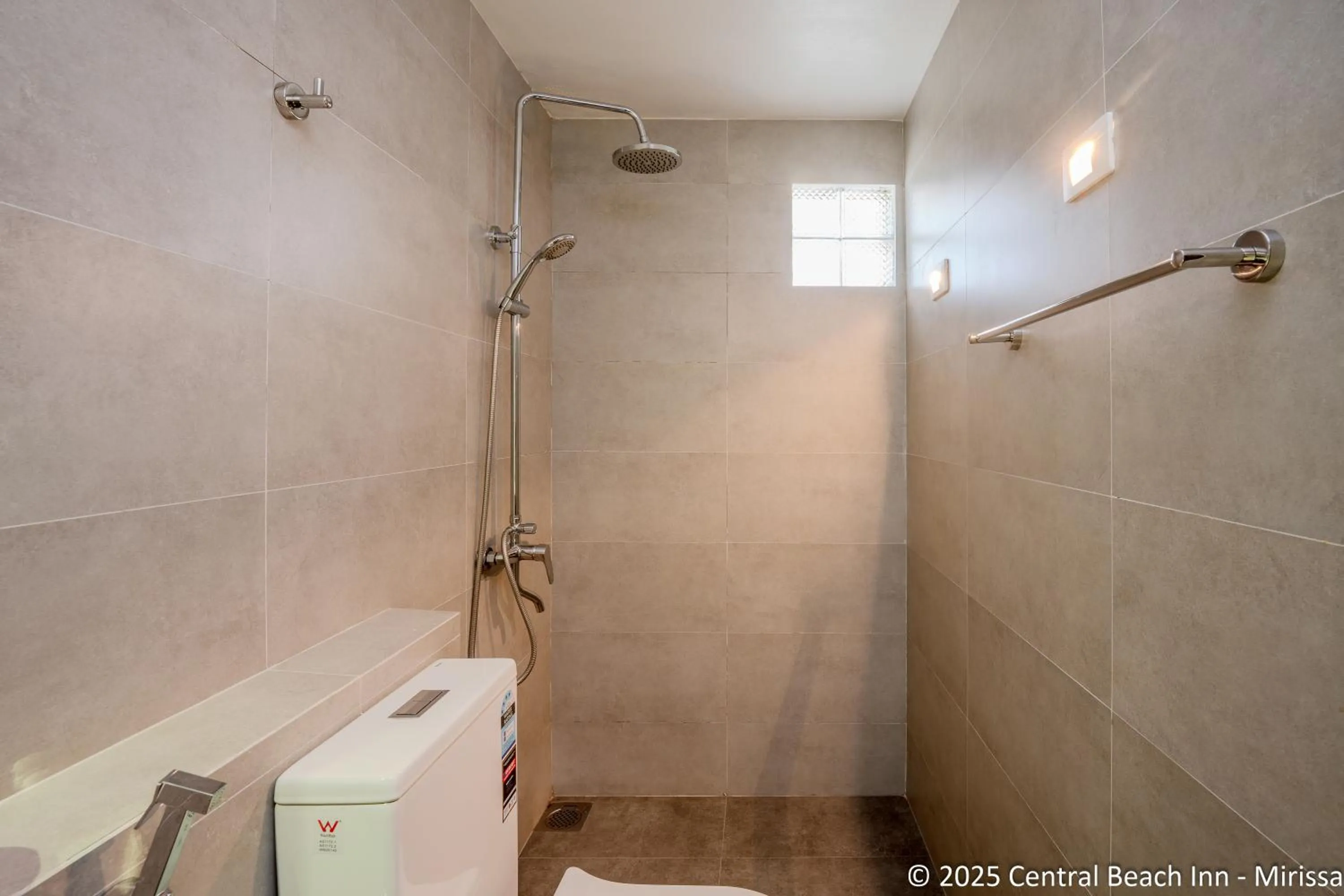 Bathroom in Central Beach Inn