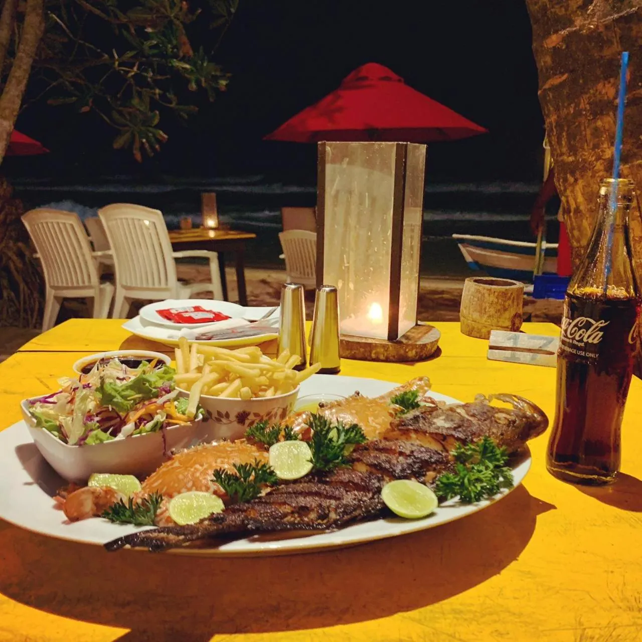 Food in Central Beach Inn