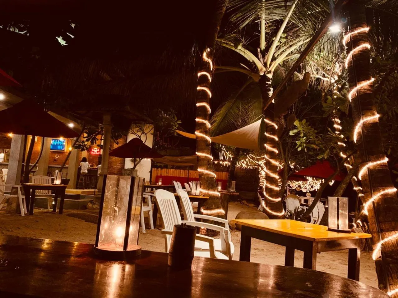 Dining area in Central Beach Inn