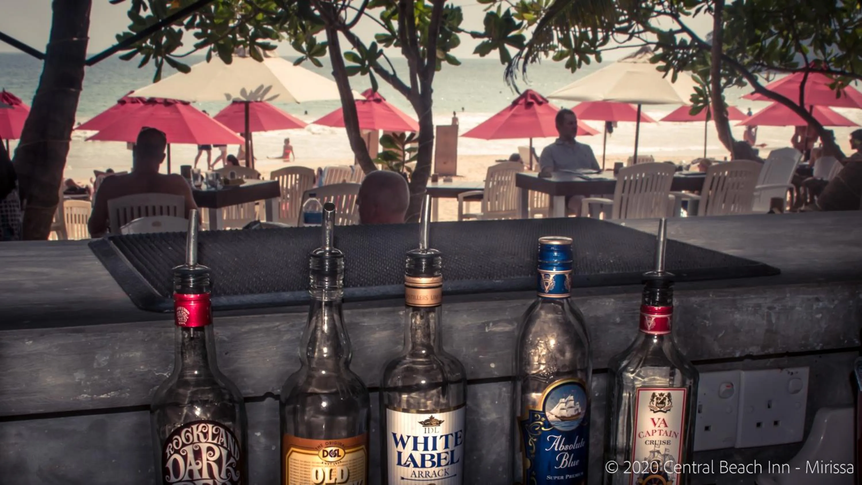 Alcoholic drinks in Central Beach Inn