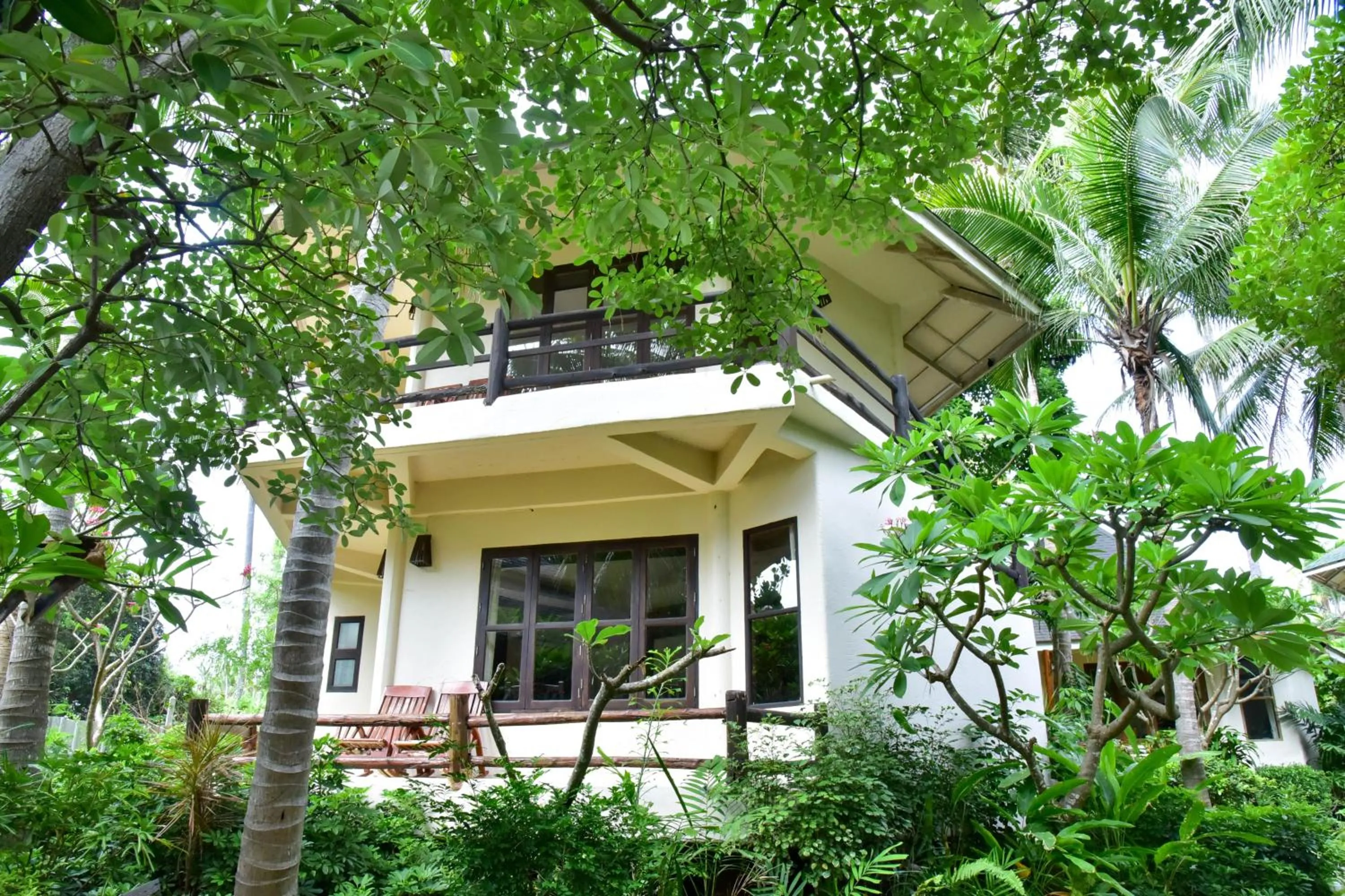 Garden view in Tanaosri Resort Pranburi