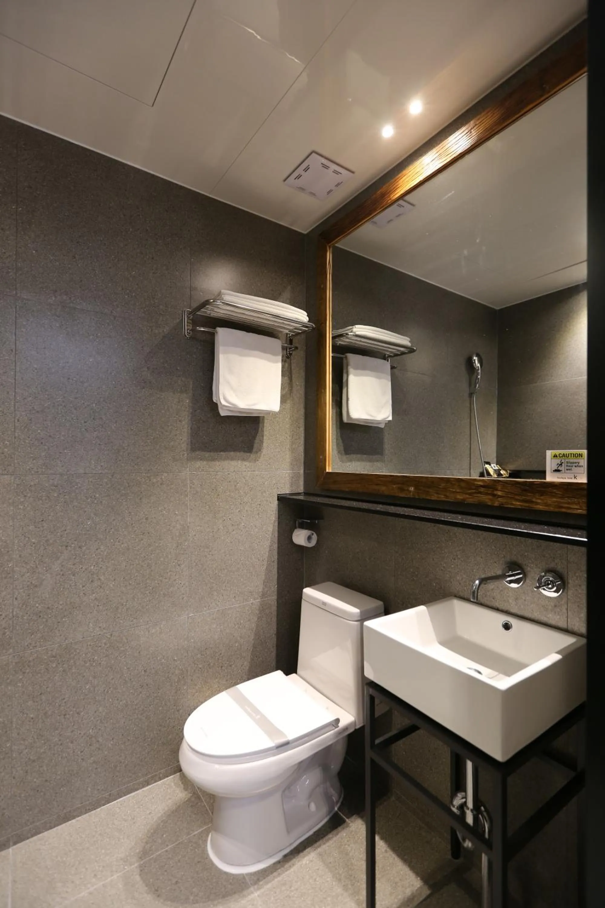 Bathroom in boutique hotel k Dongdaemun