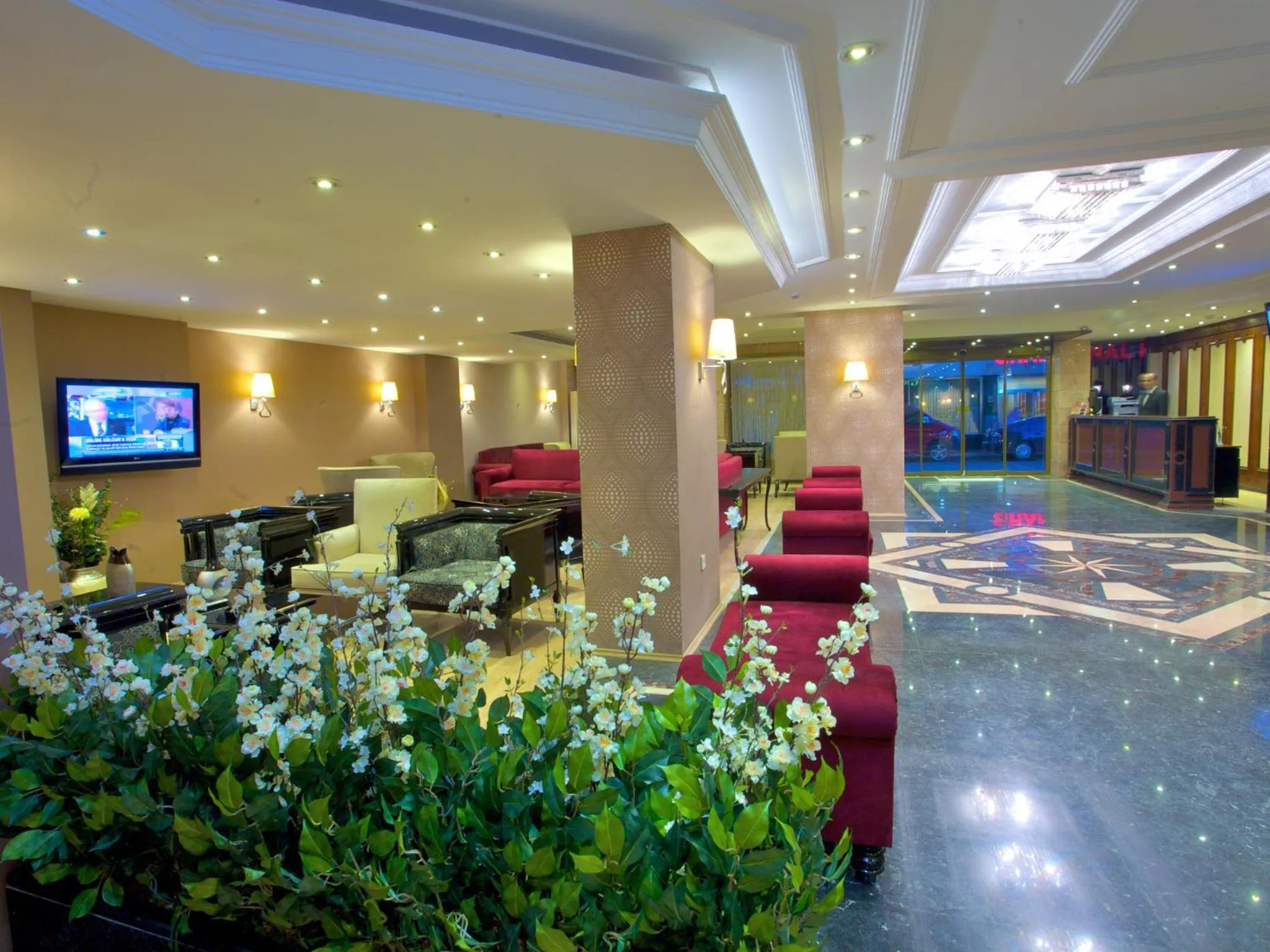 Lobby or reception in Hotel Grand Emin