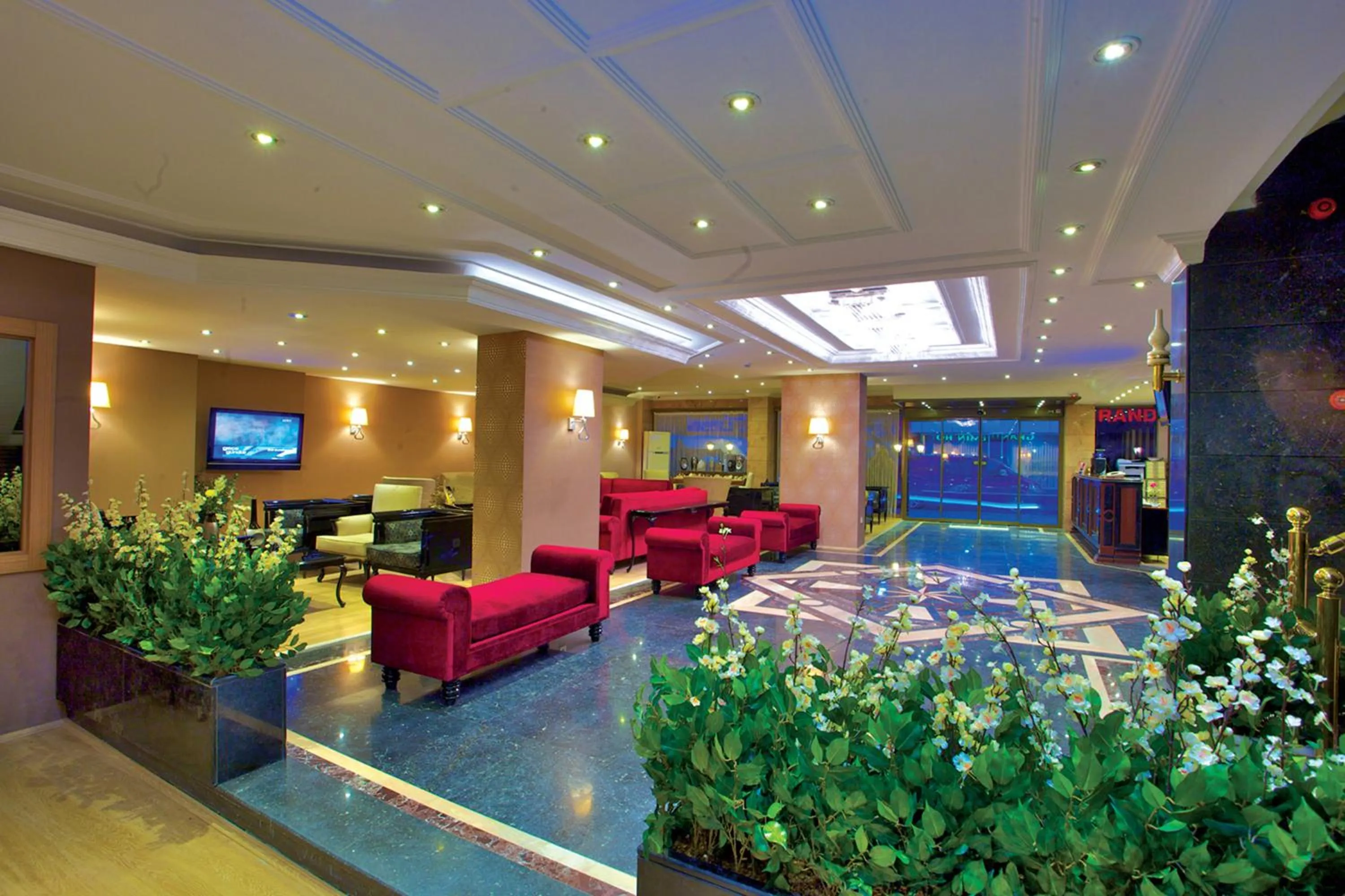 Decorative detail in Hotel Grand Emin