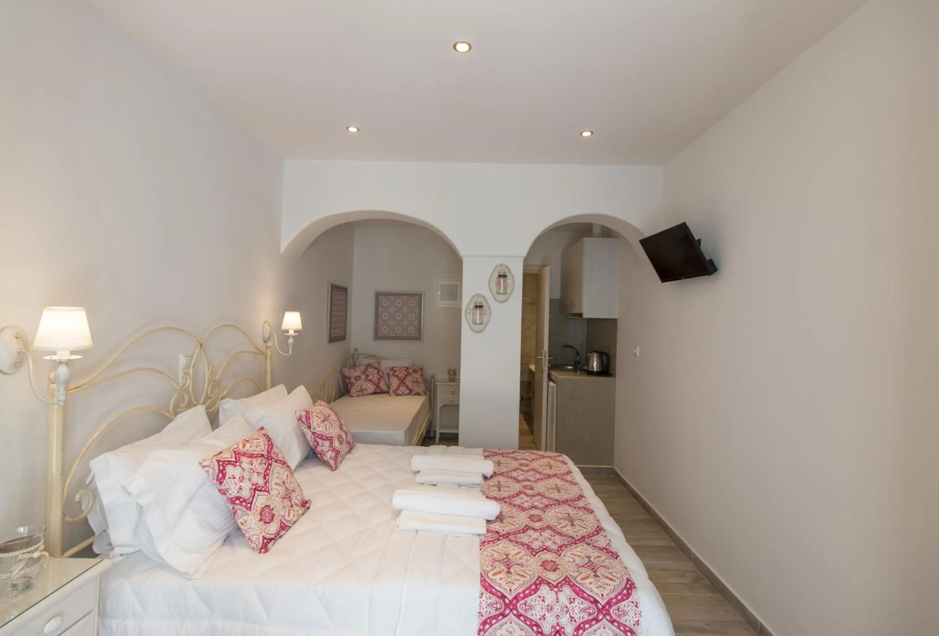 Bed in Relax Studios