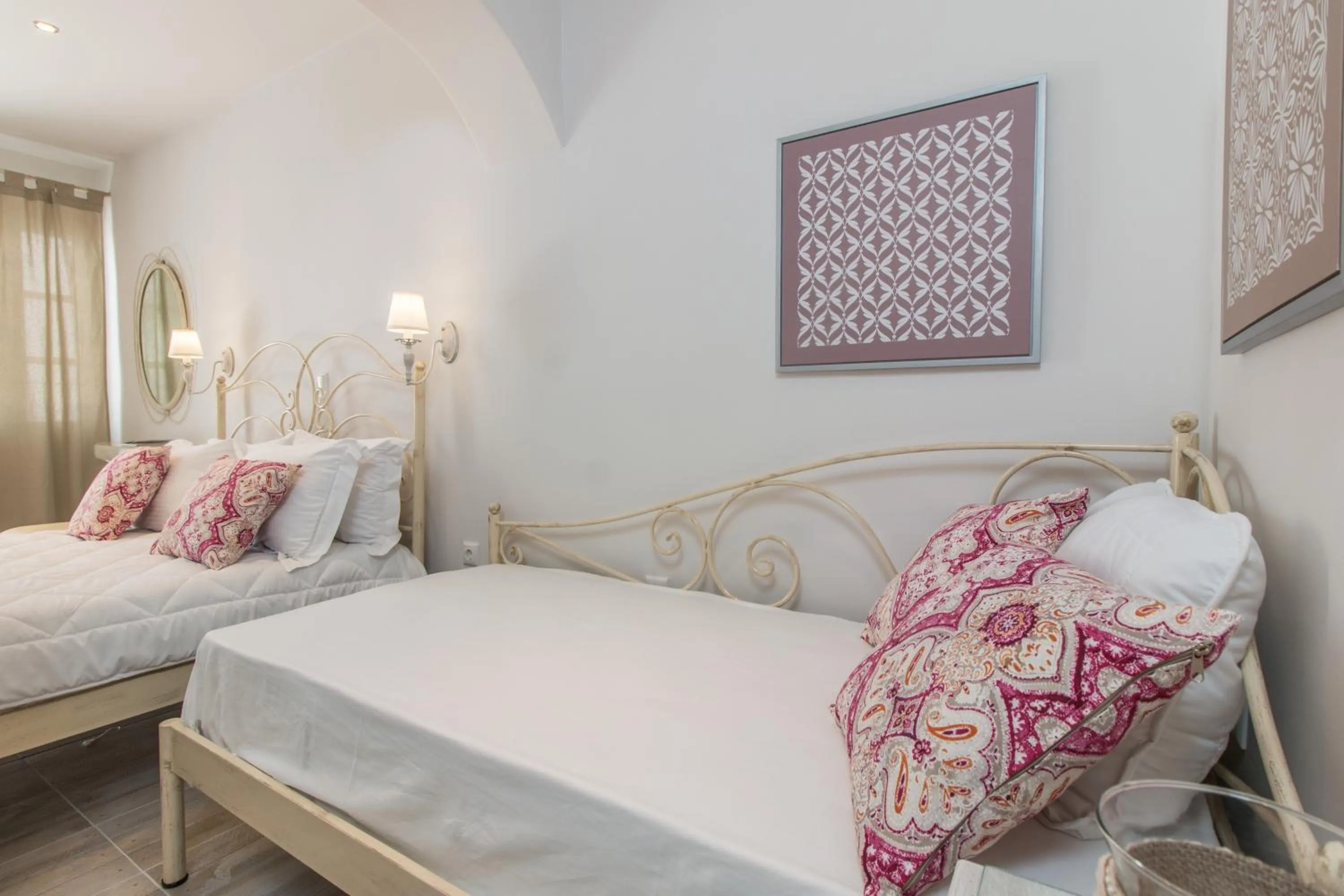 Bed in Relax Studios