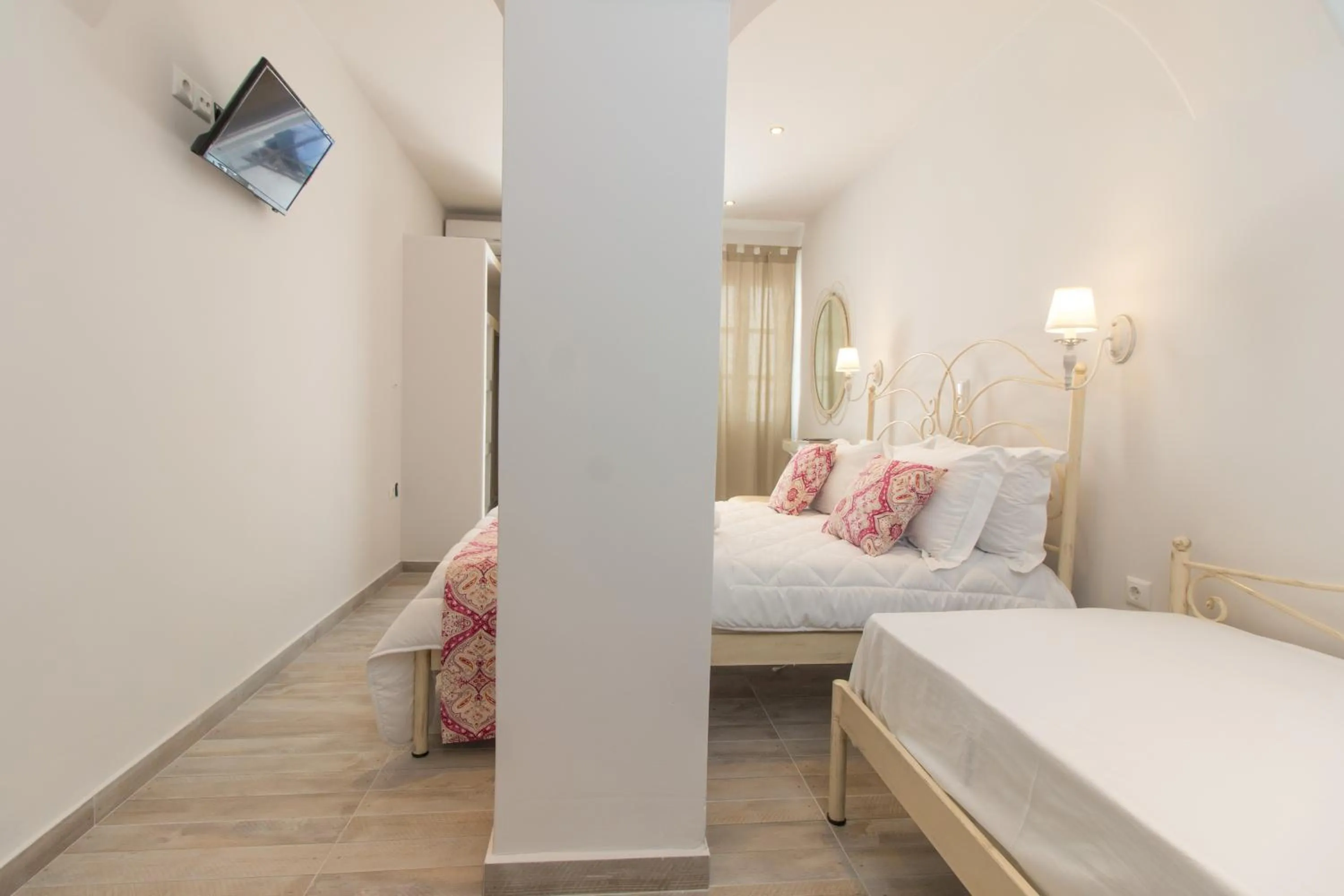 Bed in Relax Studios