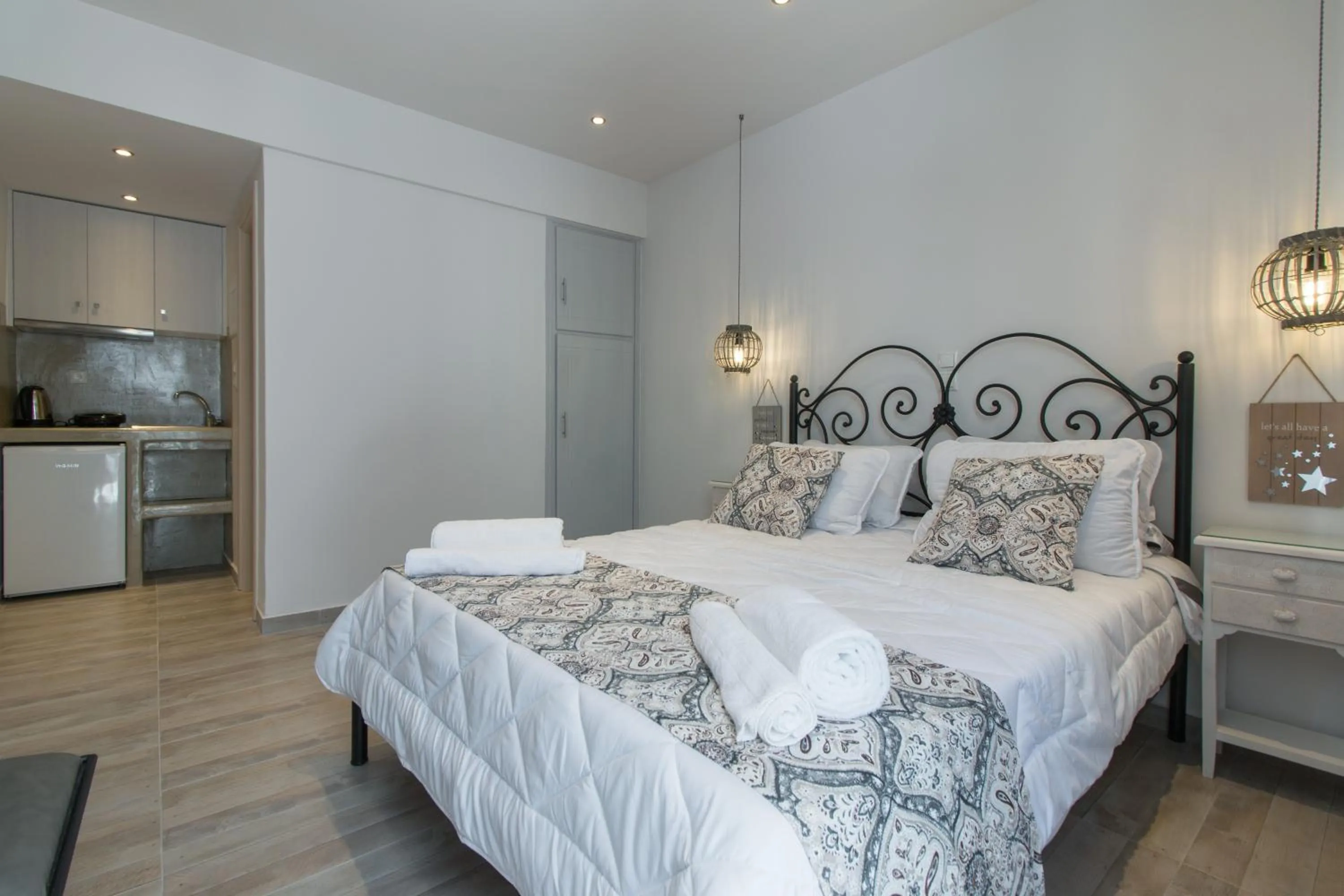 Bed in Relax Studios