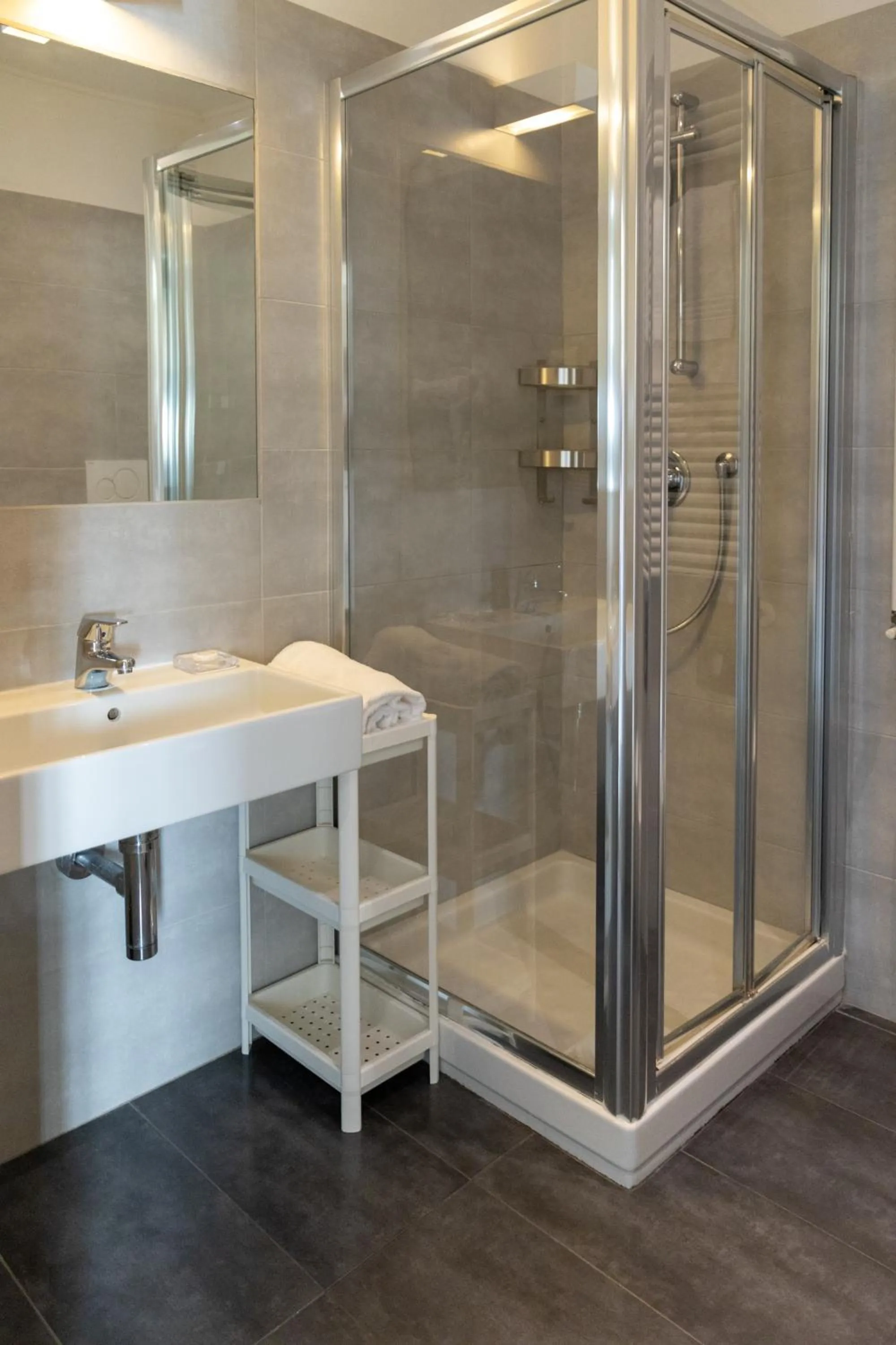 Bathroom in Hotel Giallo