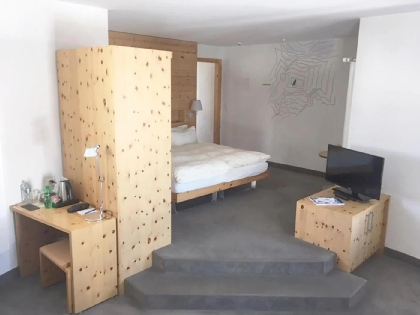 Photo of the whole room, Bed in 3100 Kulmhotel Gornergrat