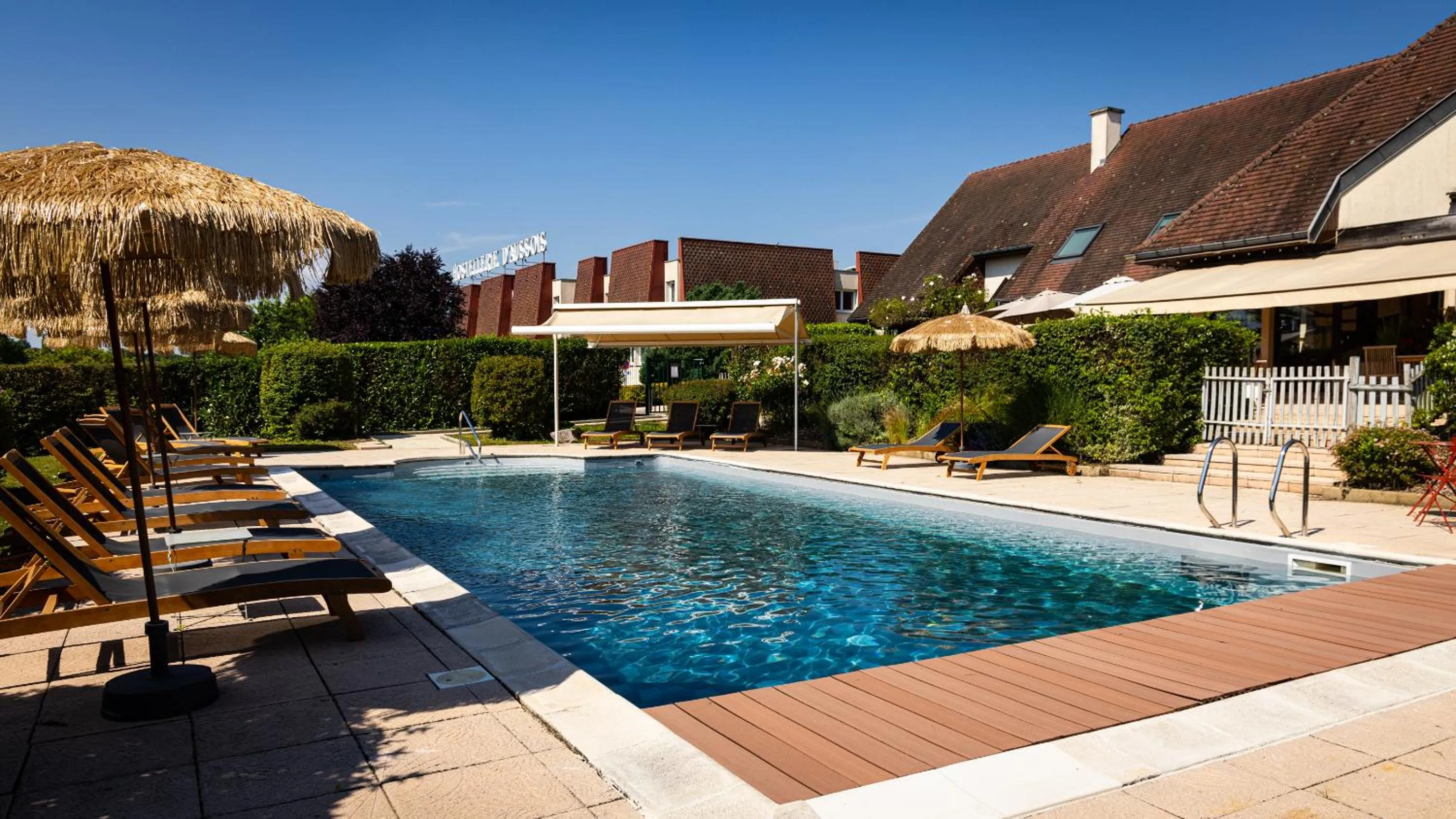 Swimming pool in Logis Hostellerie D'Aussois