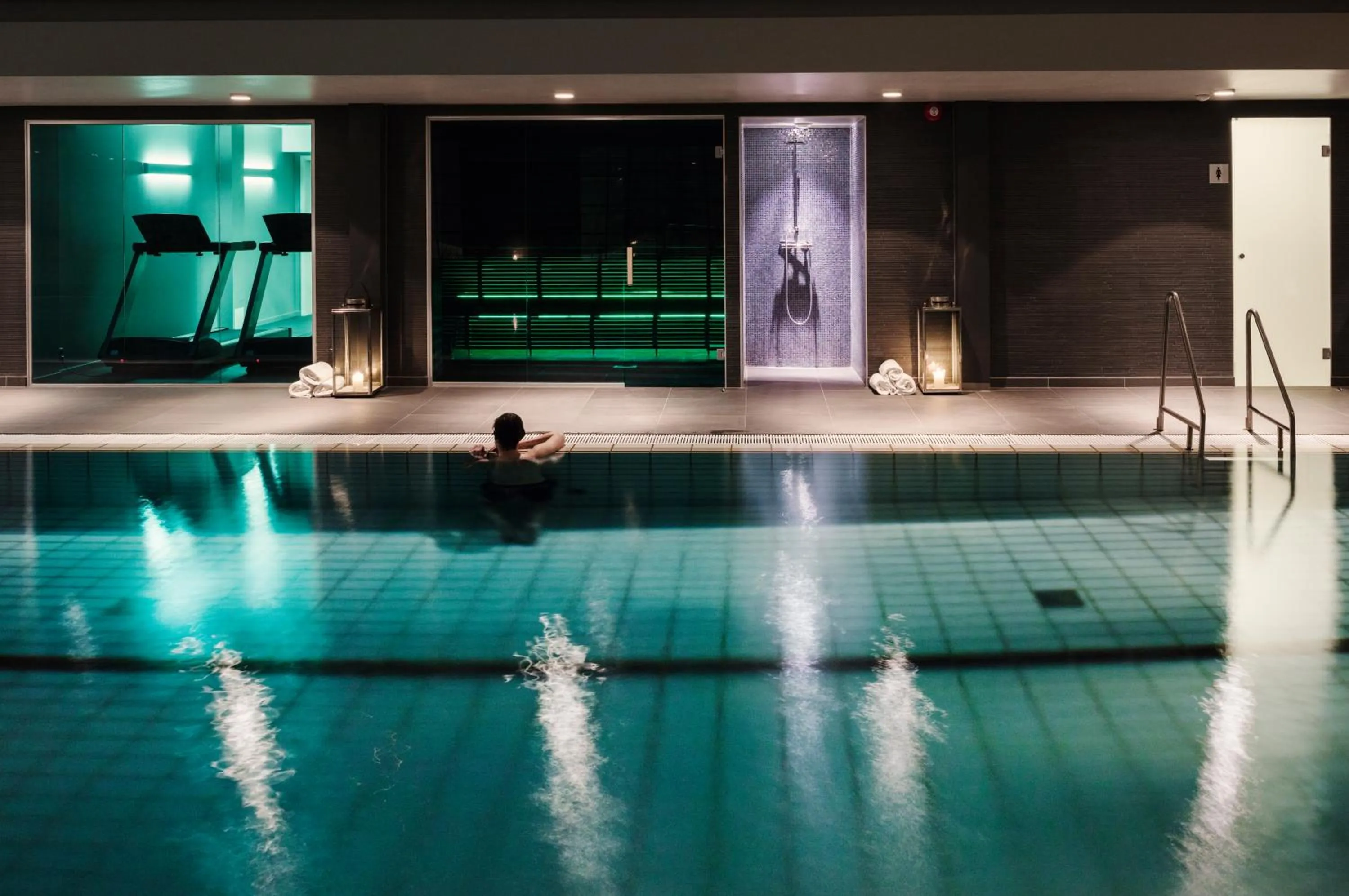 Swimming pool in Lysebu Hotel