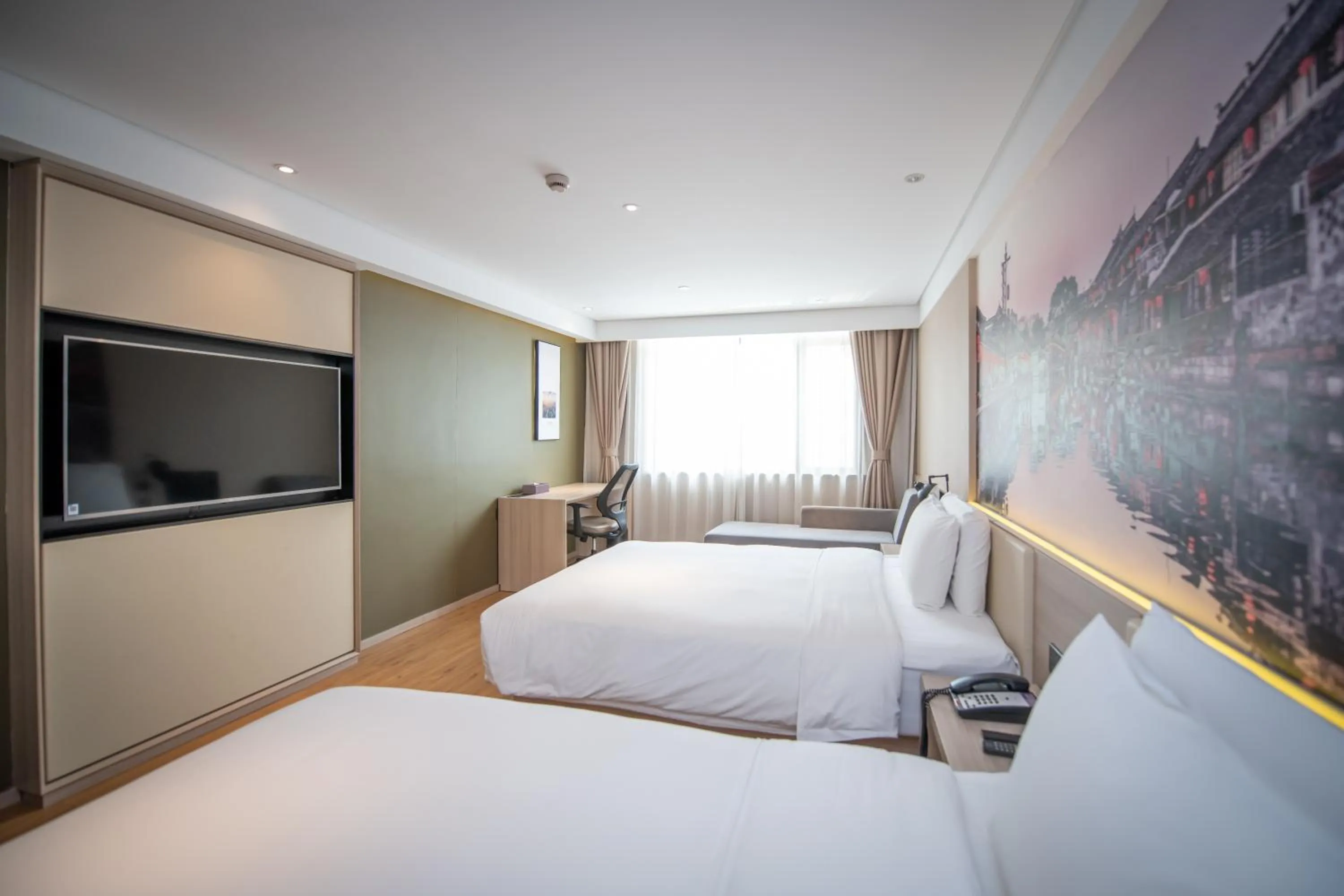 Photo of the whole room, Bed in Mercure Shanghai Pudong Zhangjiang Park