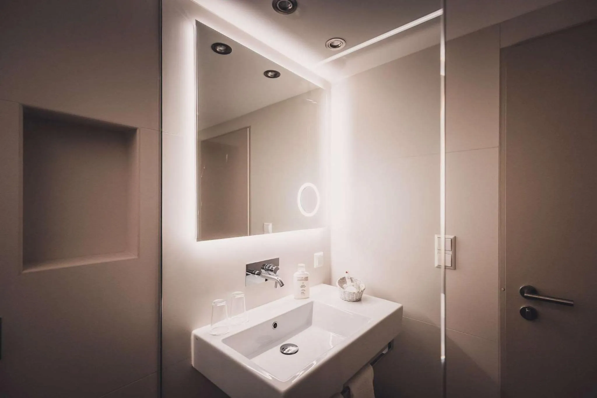 Bathroom in elaya hotel stuttgart ludwigsburg ehemals Abacco by Rilano