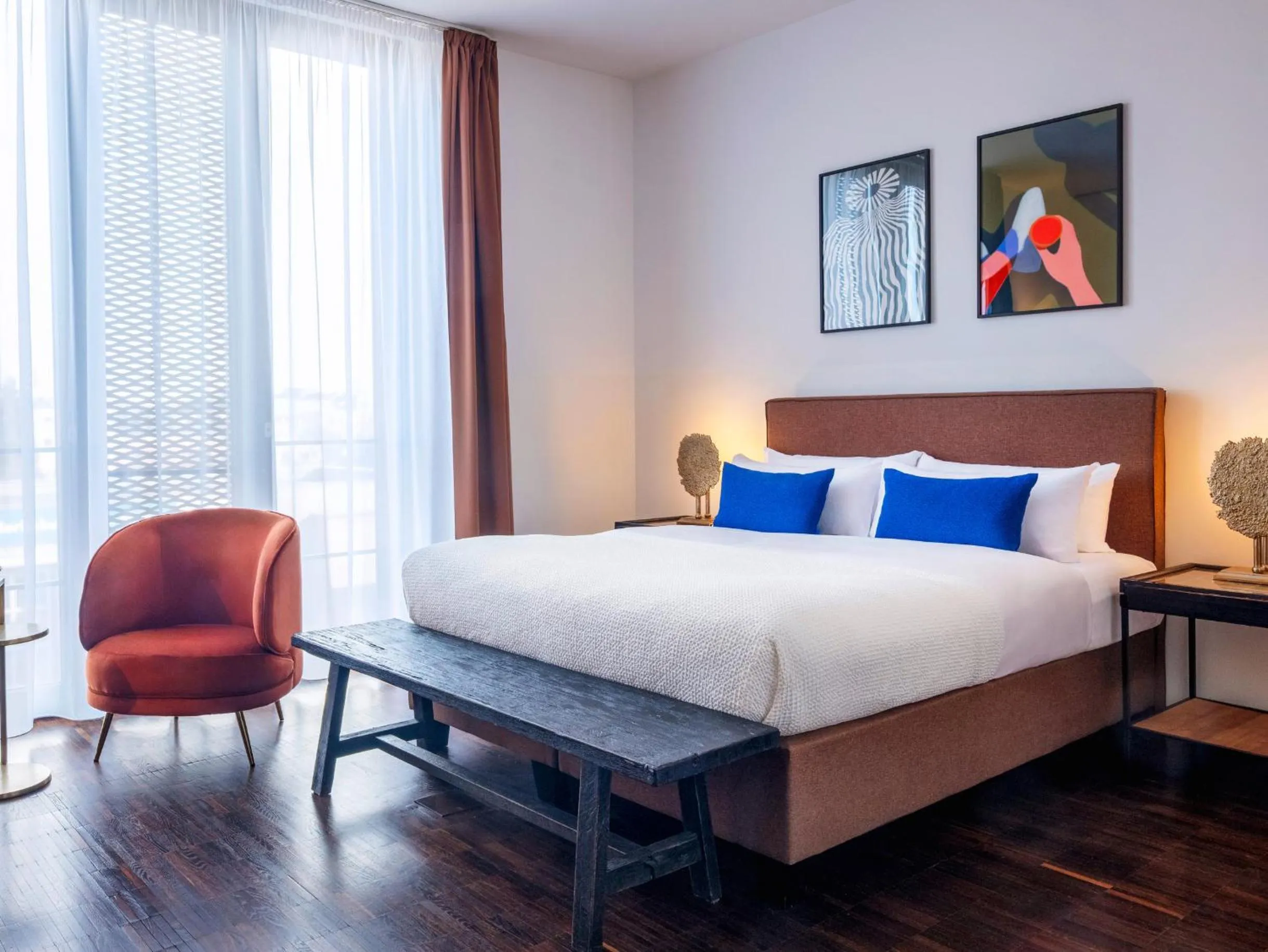 Bed in Numa Berlin Weinmeister