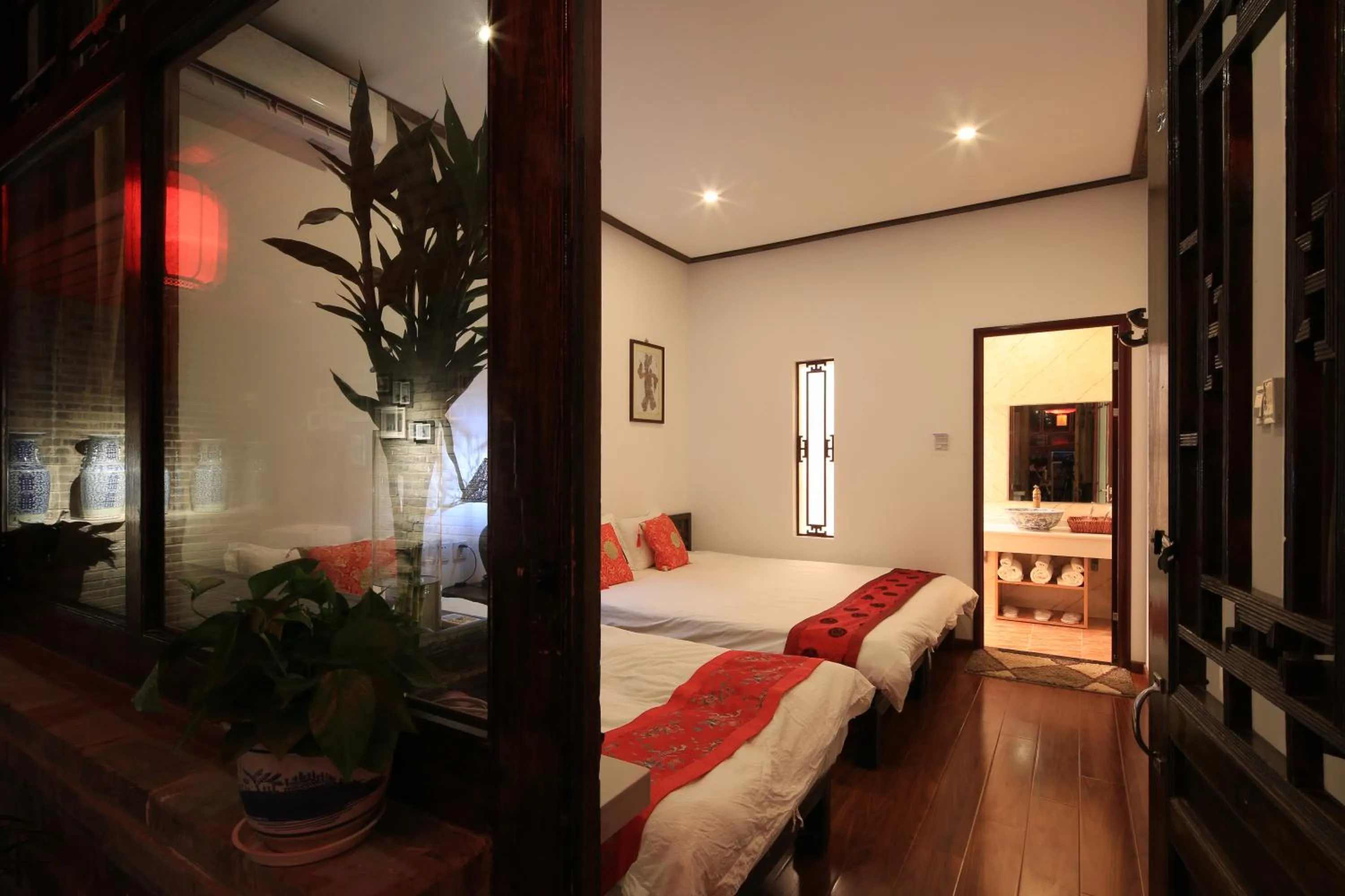 Photo of the whole room, Bed in The Great Wall Courtyard Hostel