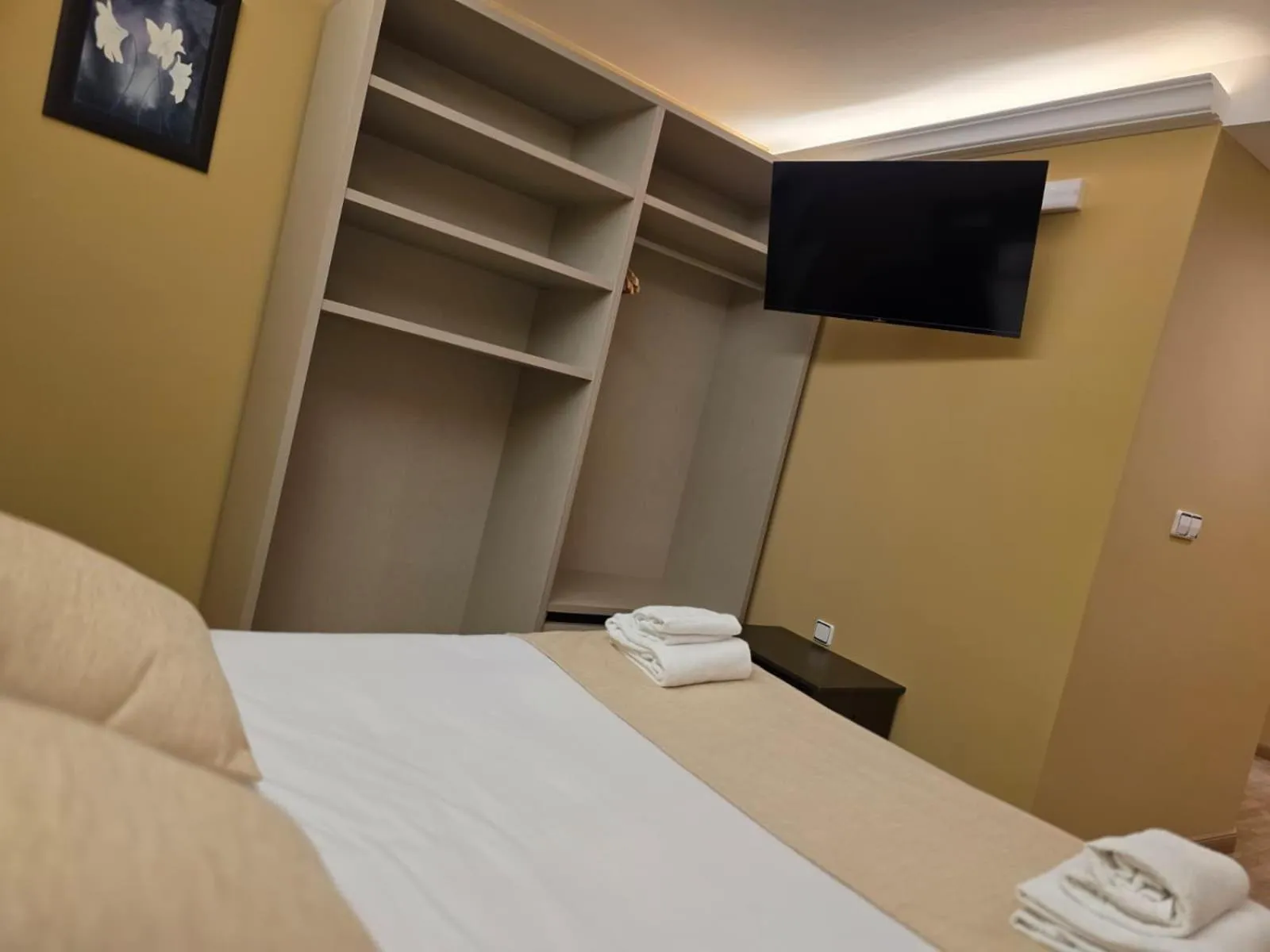 Photo of the whole room, Bed in Hotel Santa Catalina by Bossh Hotels!