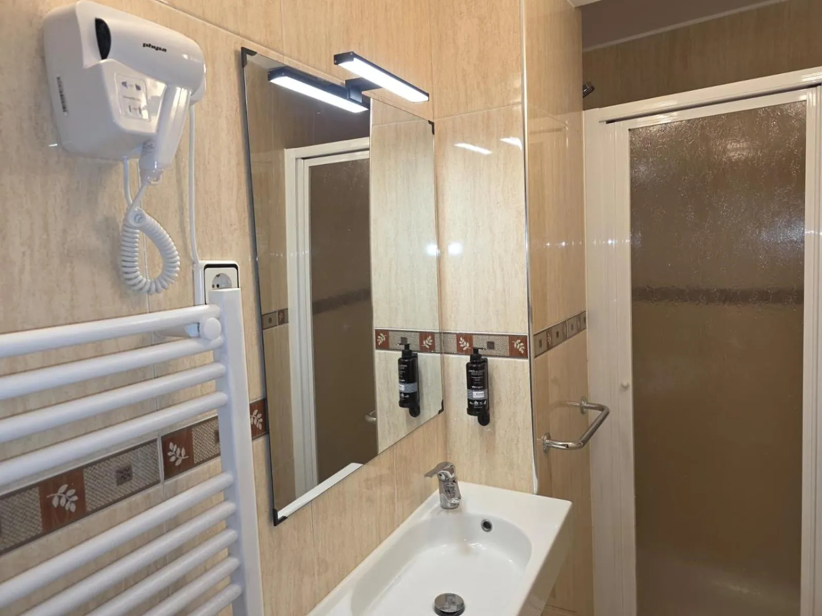 Bathroom in Hotel Santa Catalina by Bossh Hotels!