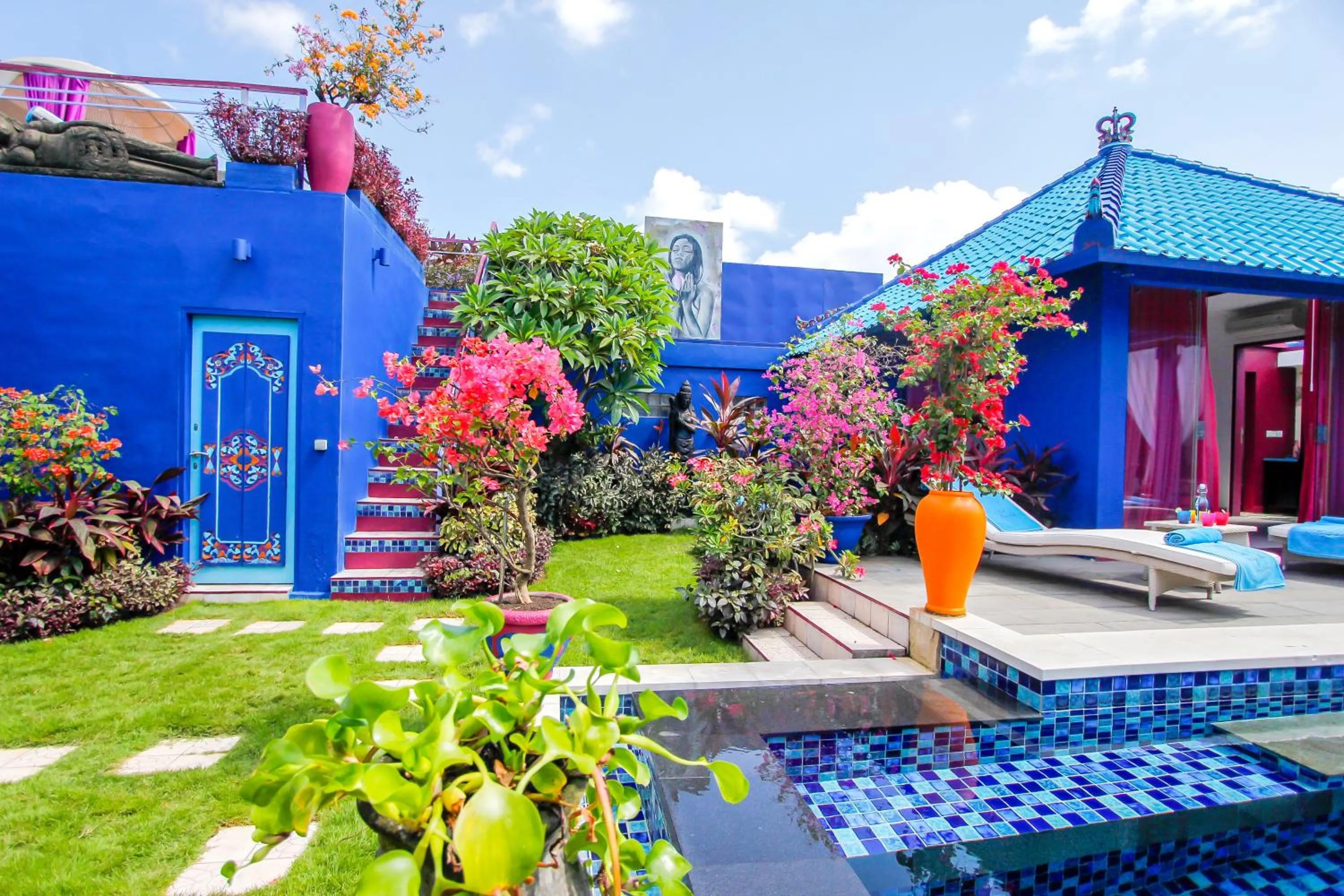 Day in Villa Majorelle Bali