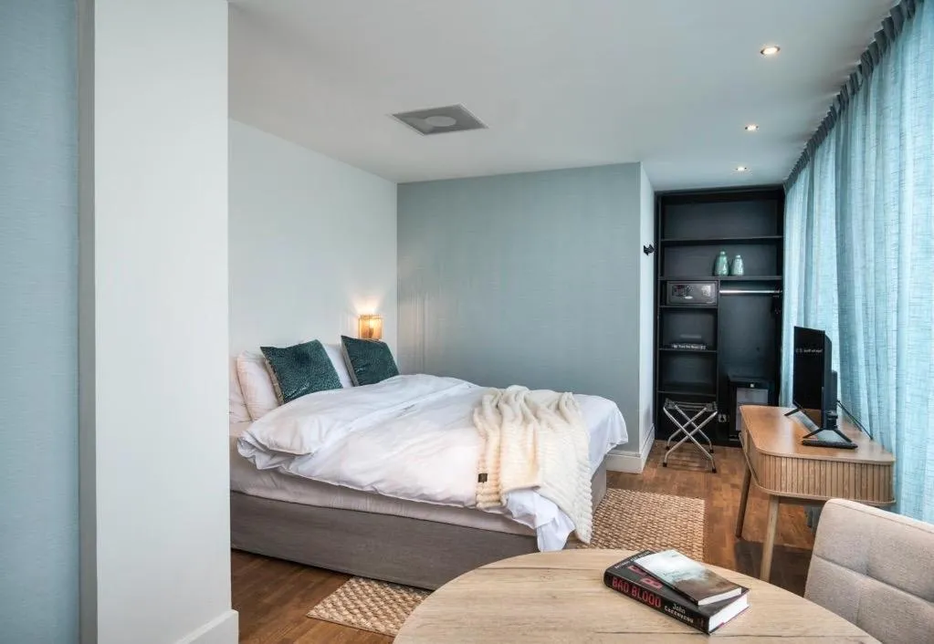 Photo of the whole room, Bed in Boutique Hotel Lumiere