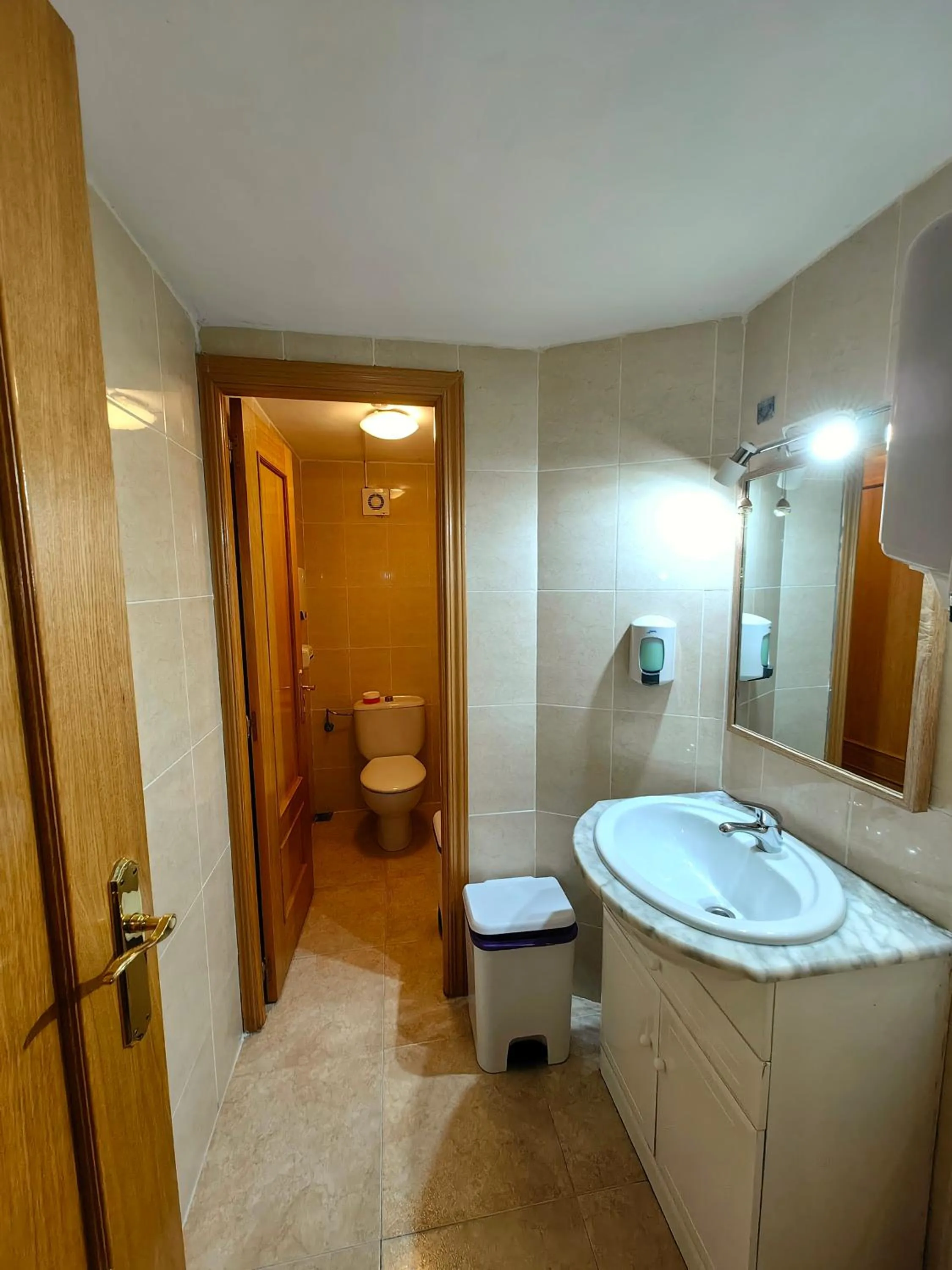 Bathroom in Hostal Siesta & Go Nuevos Ministerios